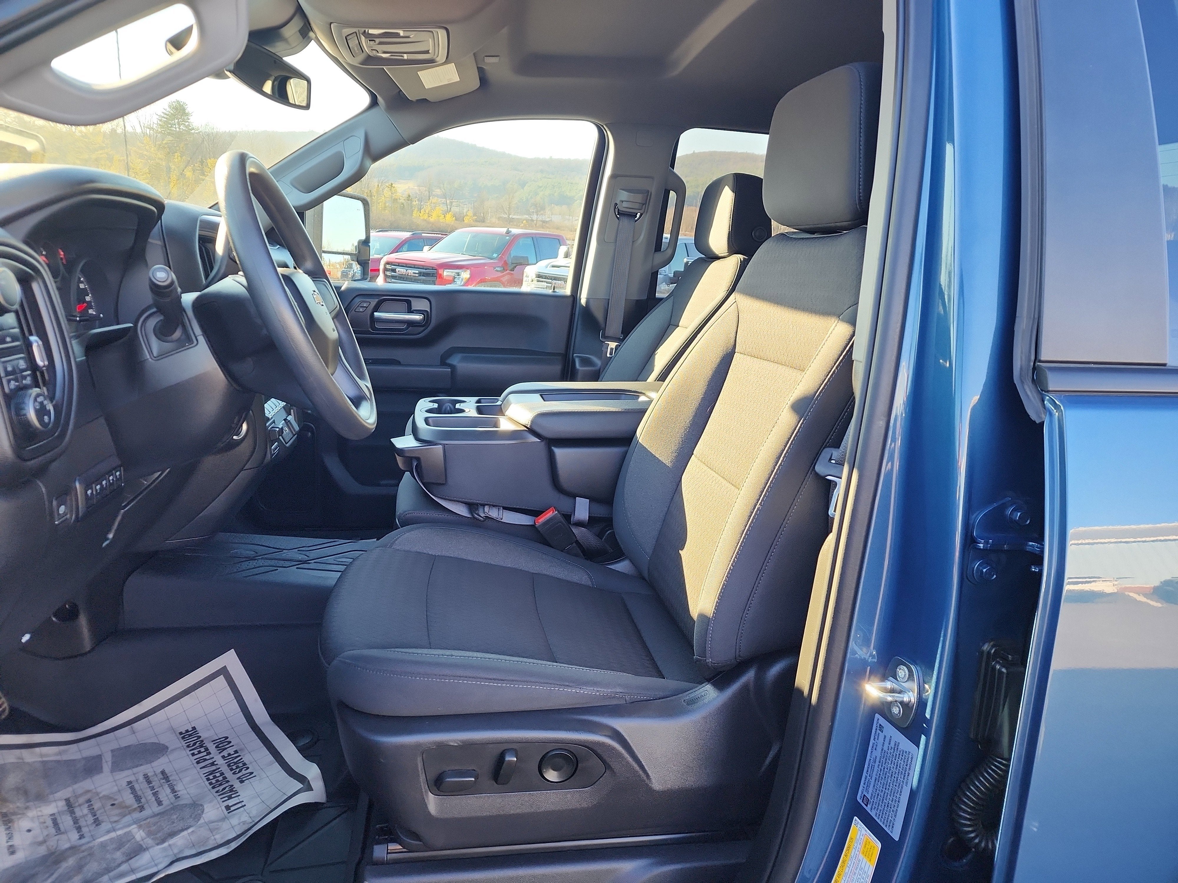 2024 Chevrolet Silverado 2500 HD Custom