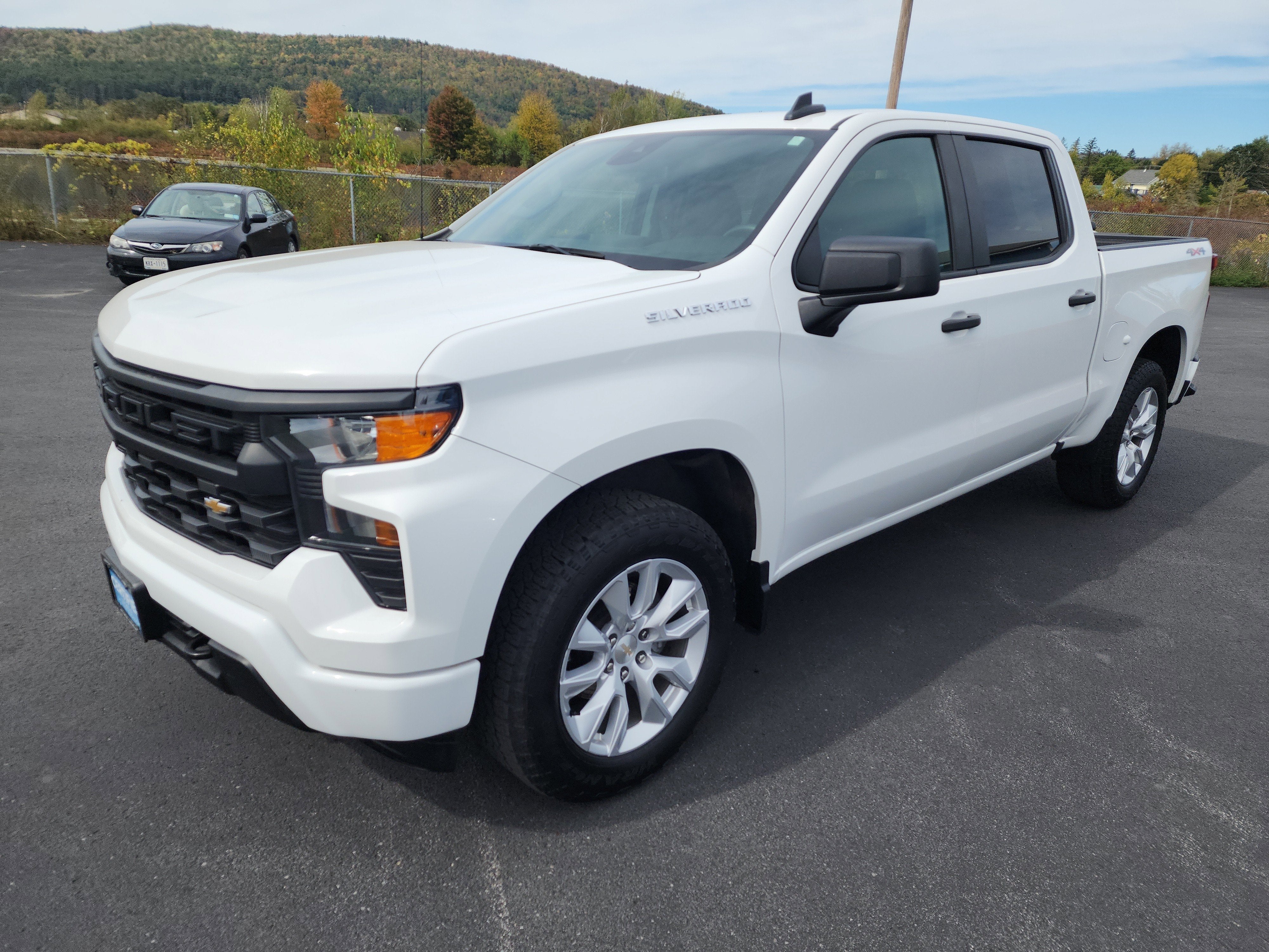 2023 Chevrolet Silverado 1500 Custom