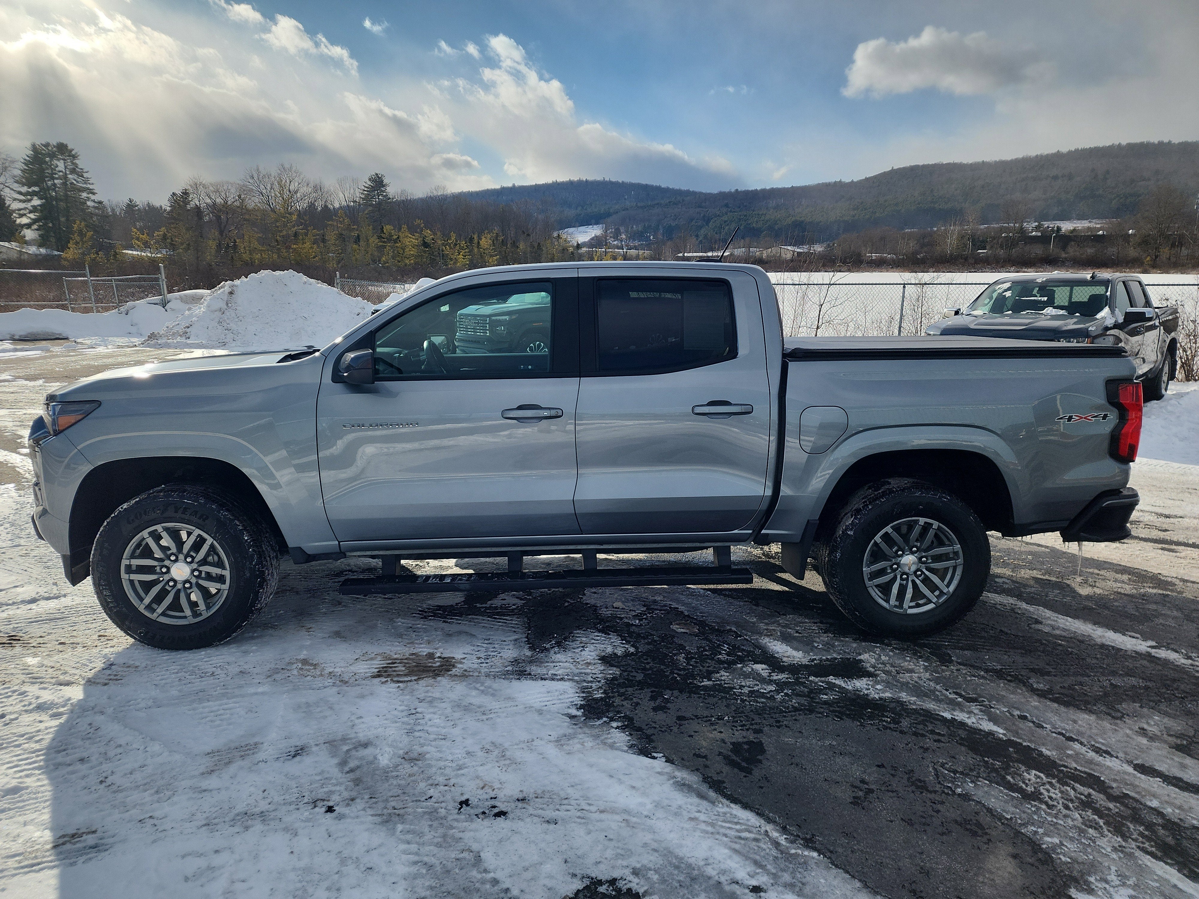 2024 Chevrolet Colorado LT