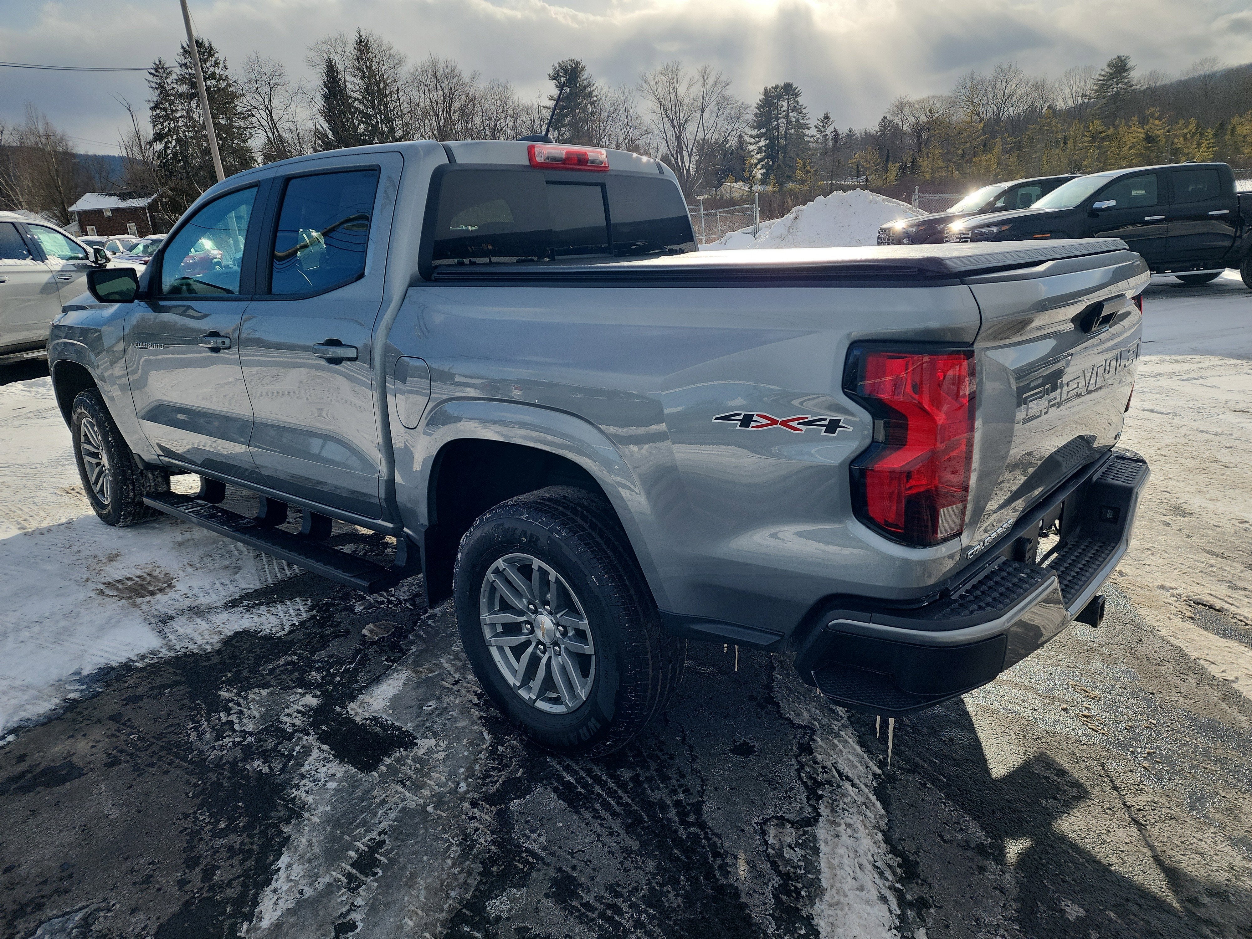 2024 Chevrolet Colorado LT