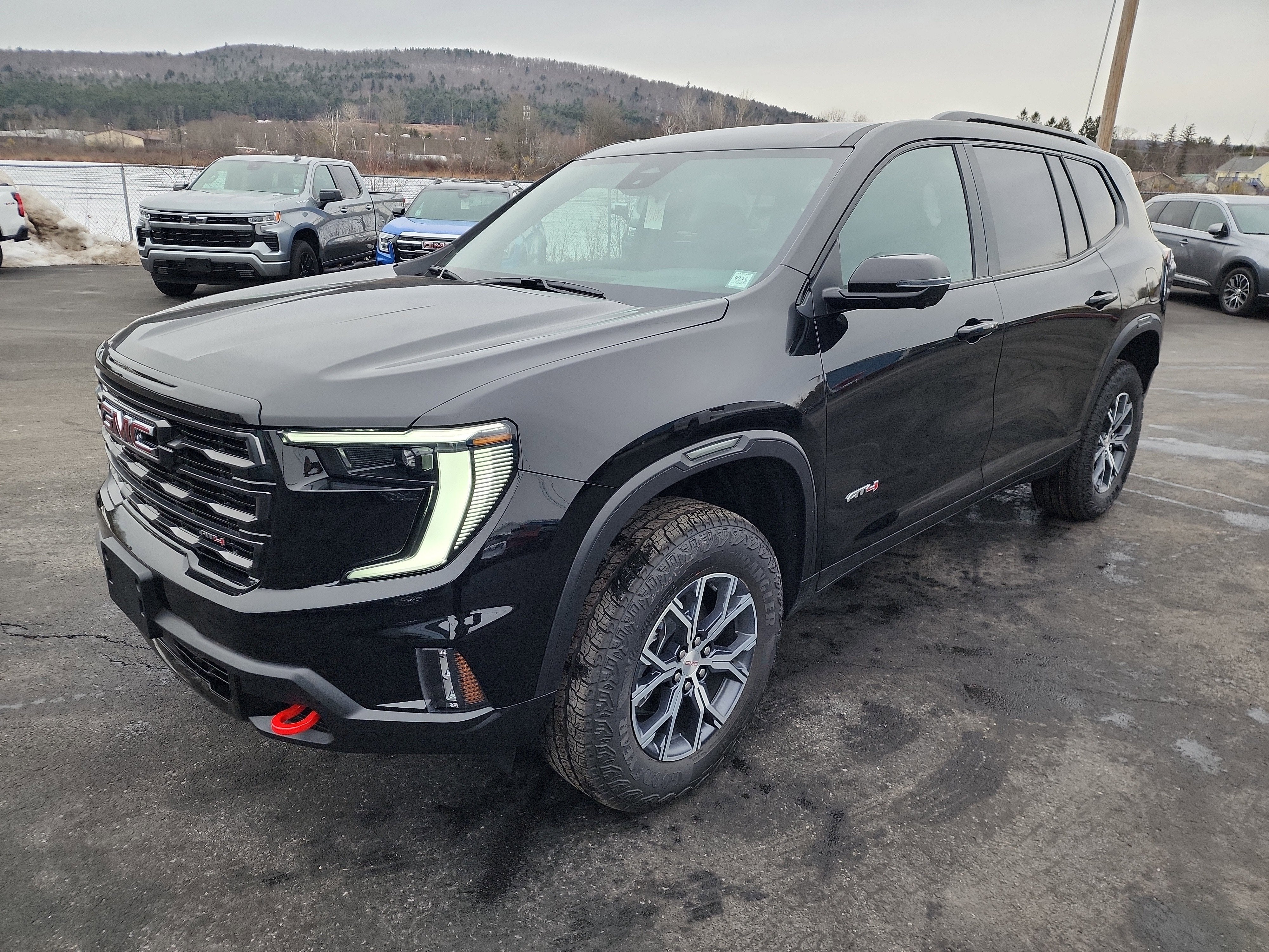2026 GMC Acadia AT4