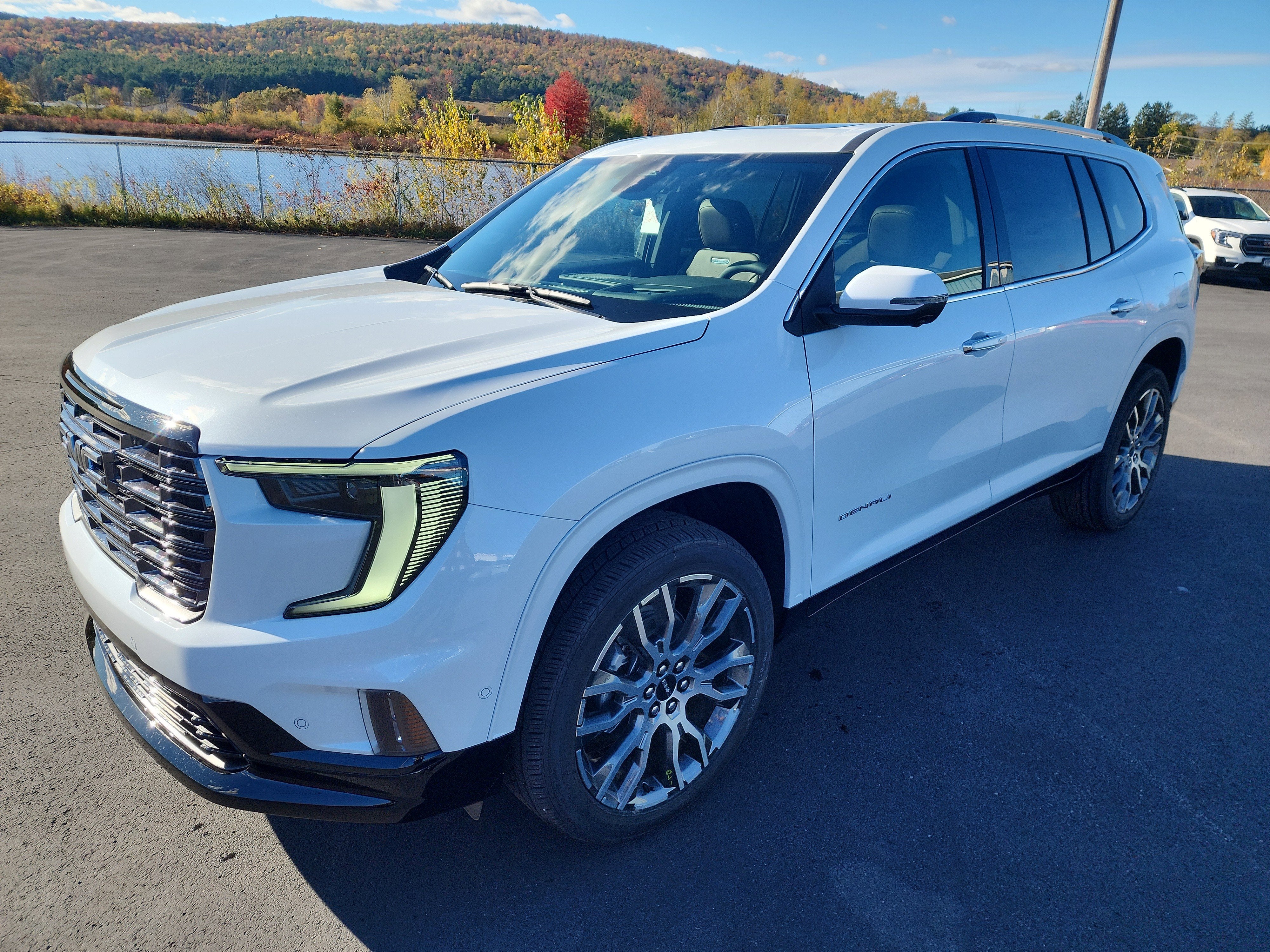 2026 GMC Acadia Denali Ultimate