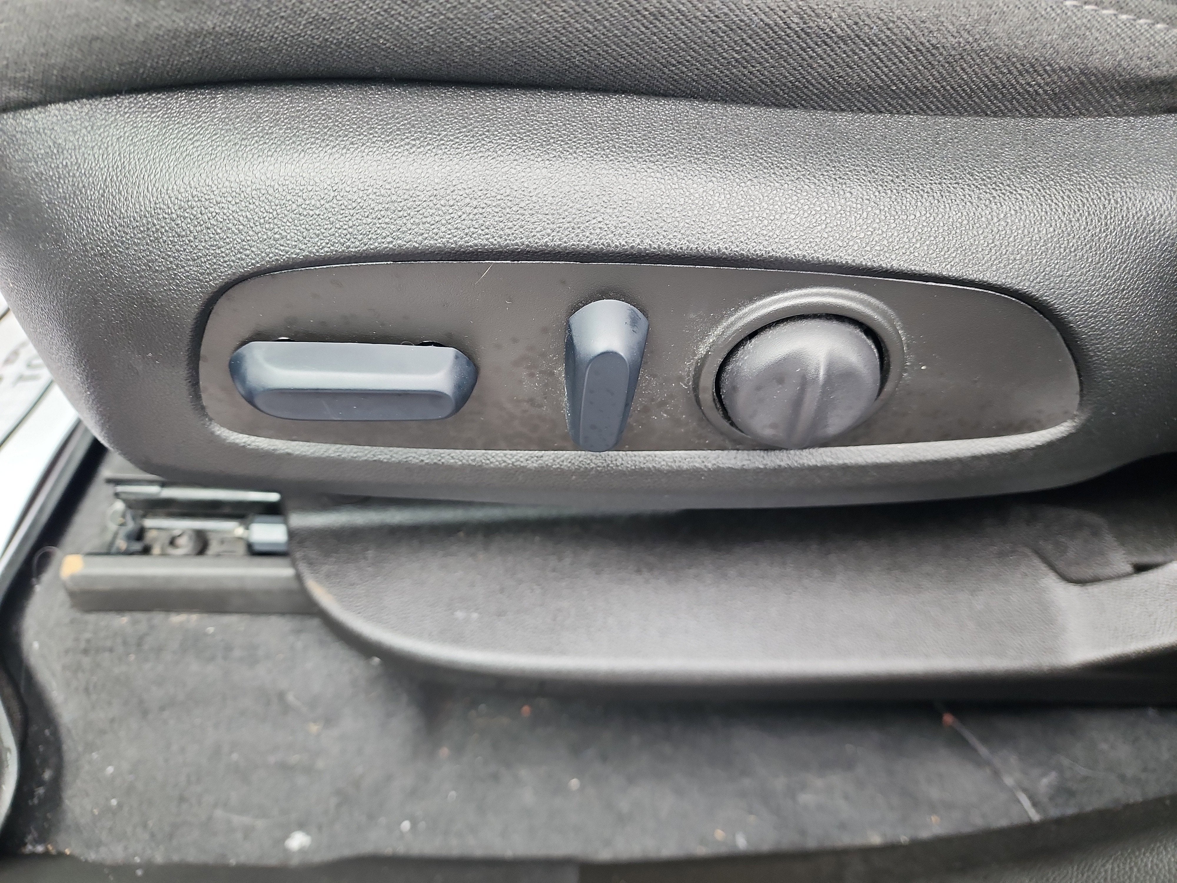 2024 Chevrolet Traverse Limited LT Cloth