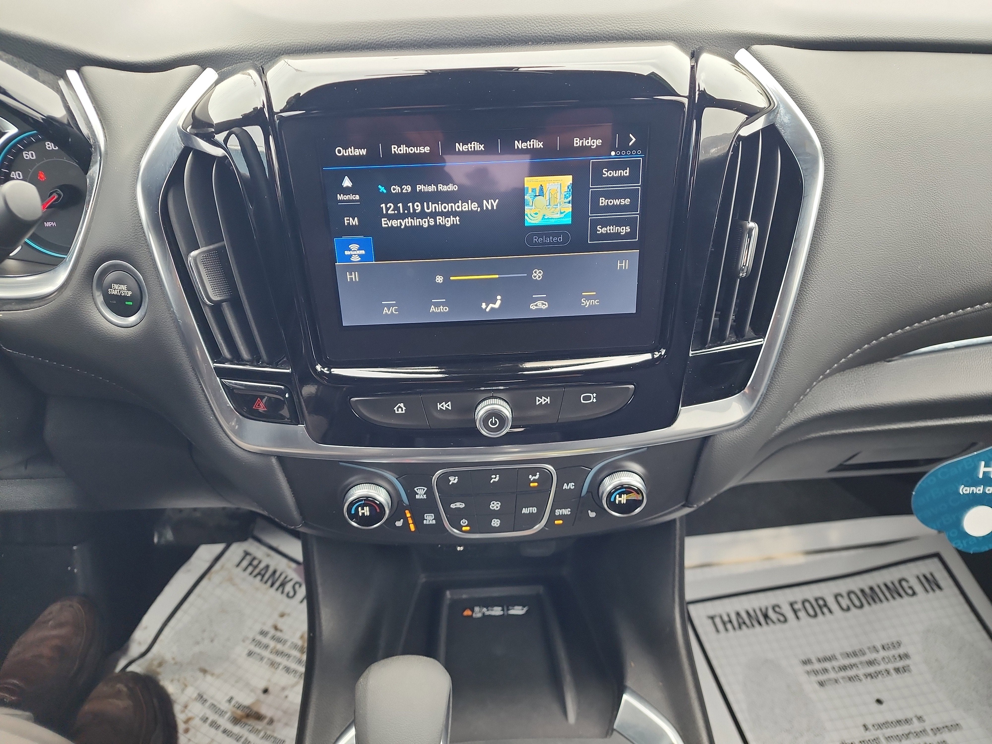 2024 Chevrolet Traverse Limited LT Cloth