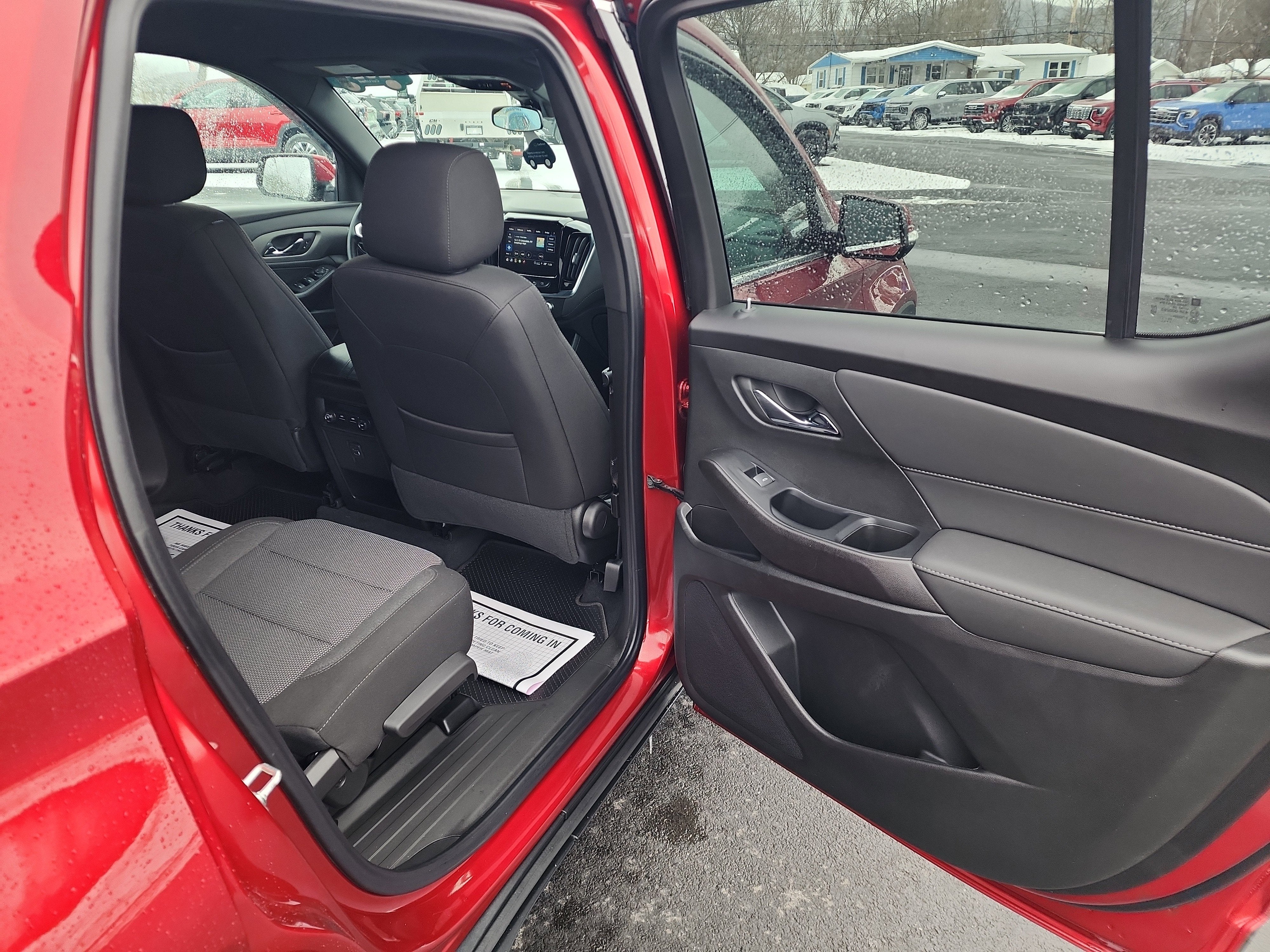 2024 Chevrolet Traverse Limited LT Cloth