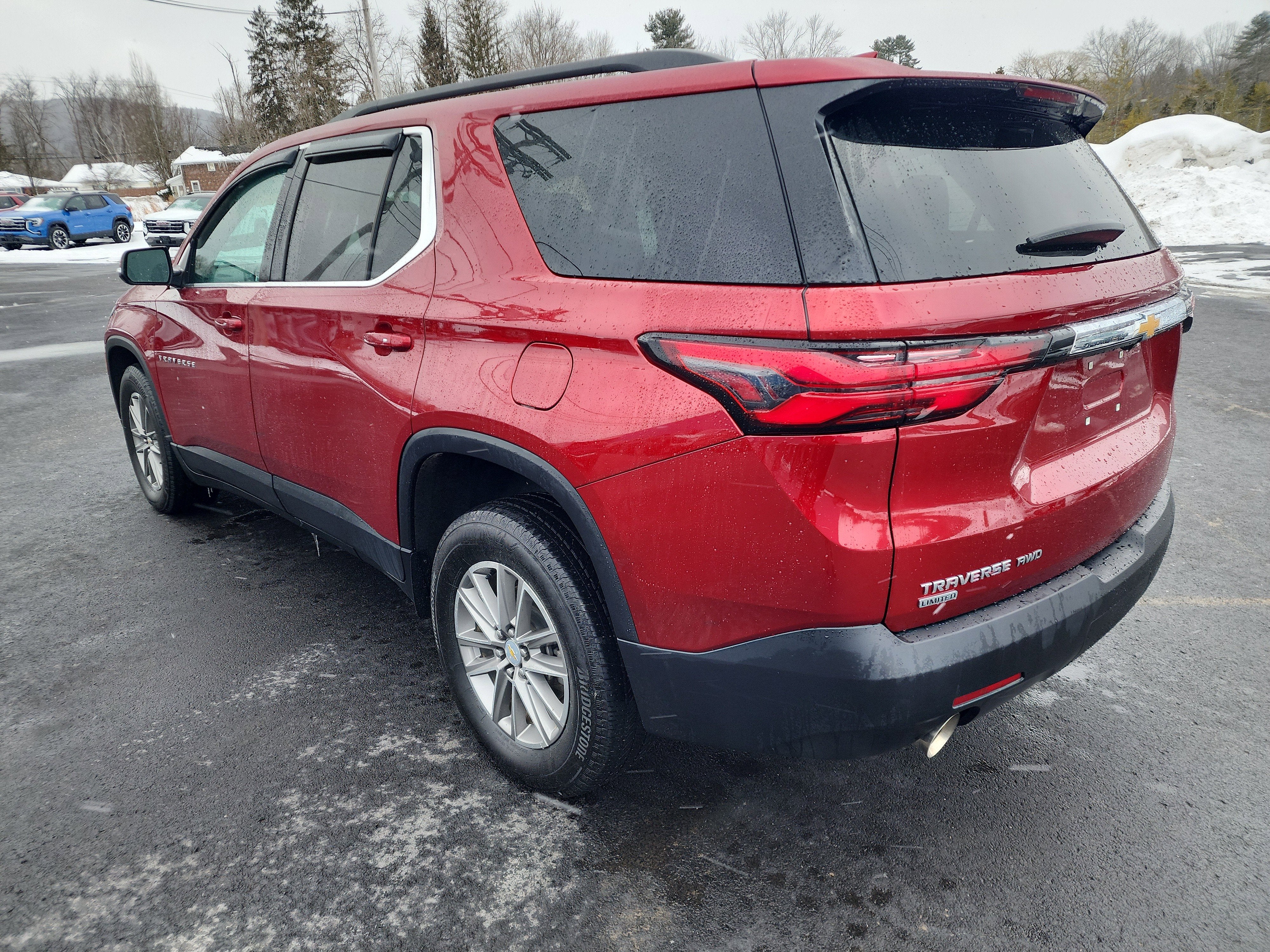 2024 Chevrolet Traverse Limited LT Cloth