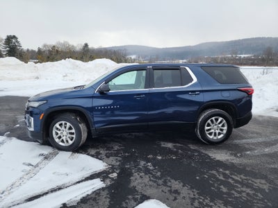 2022 Chevrolet Traverse LS