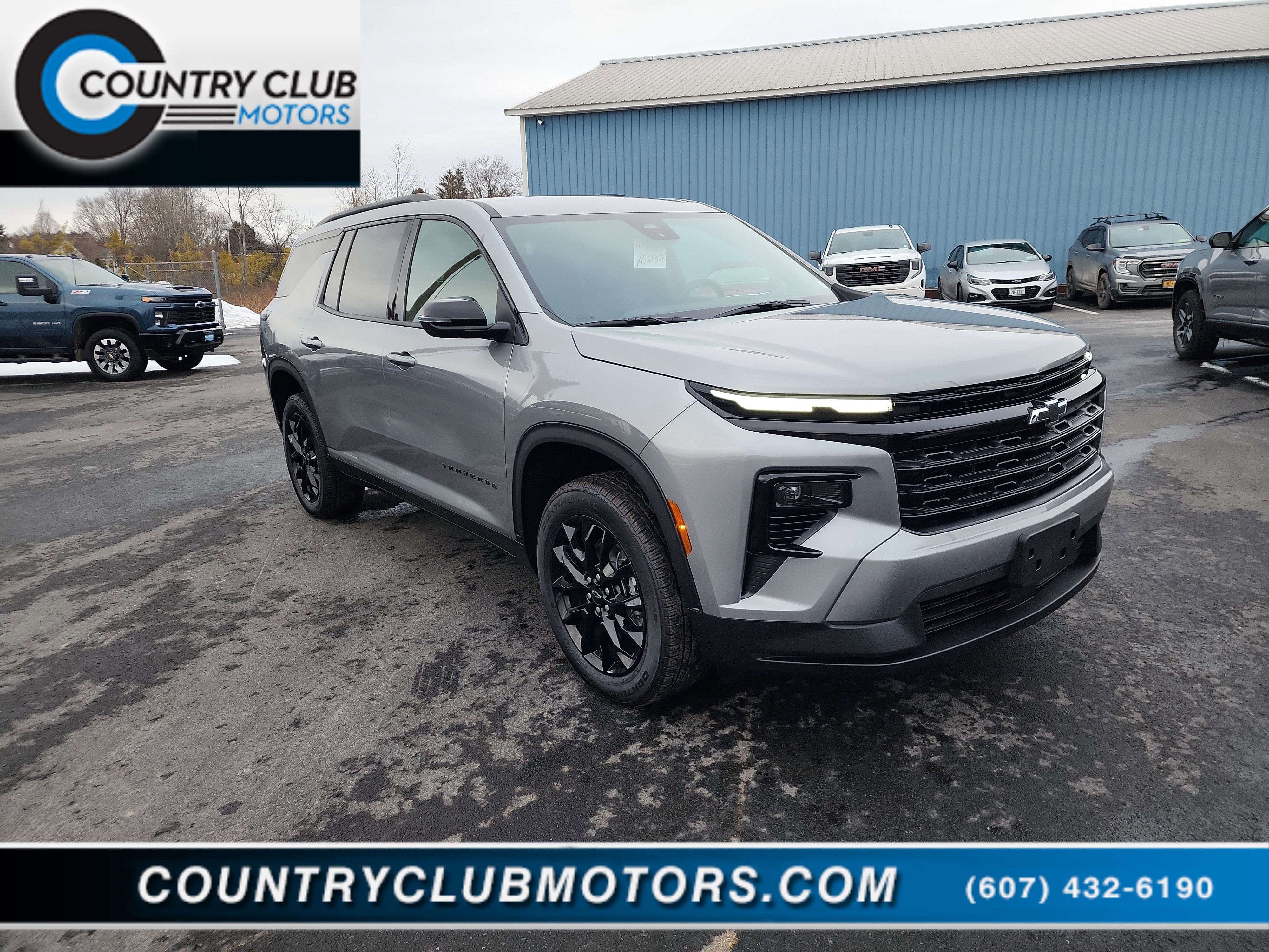 2026 Chevrolet Traverse LT's photo