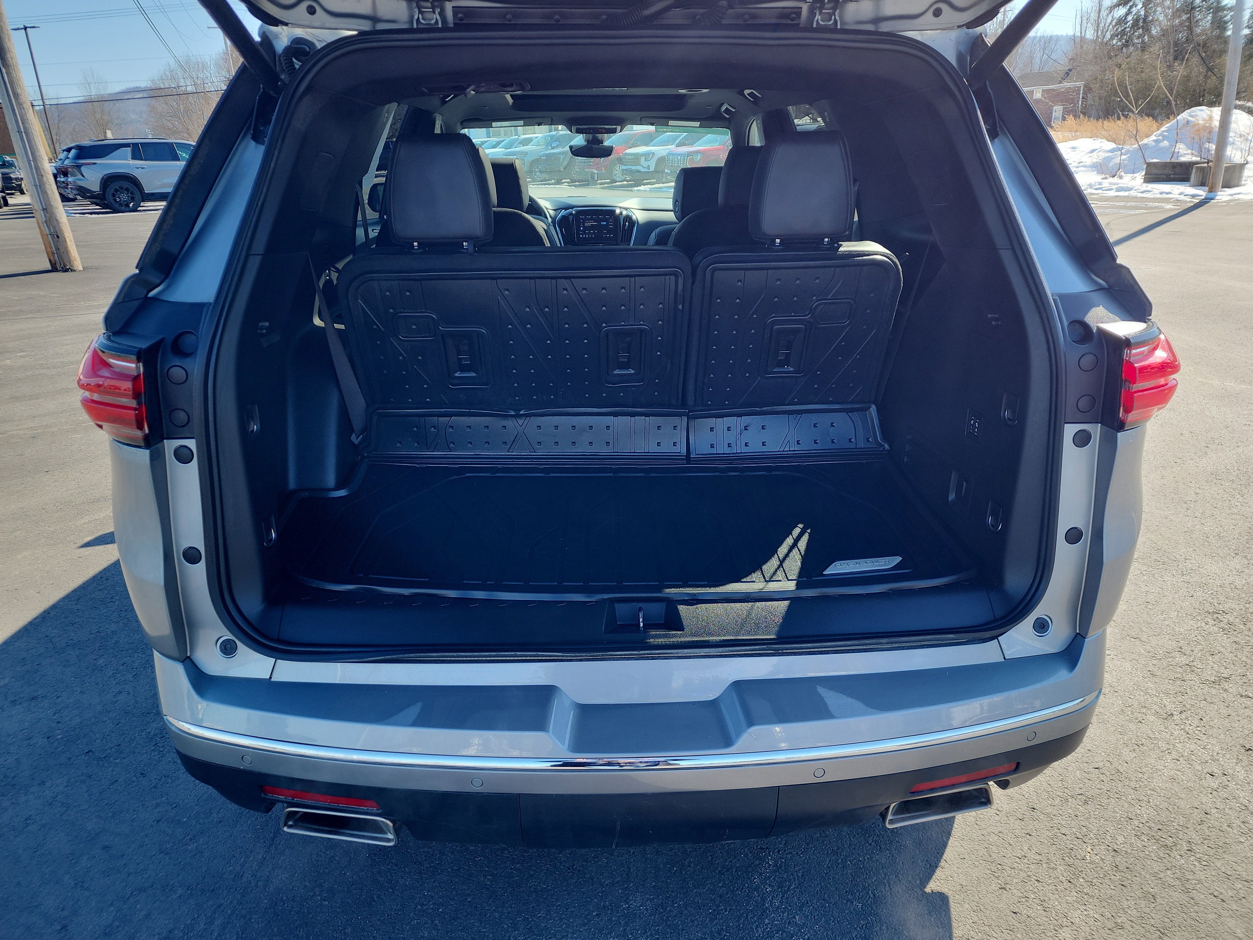 2023 Chevrolet Traverse High Country