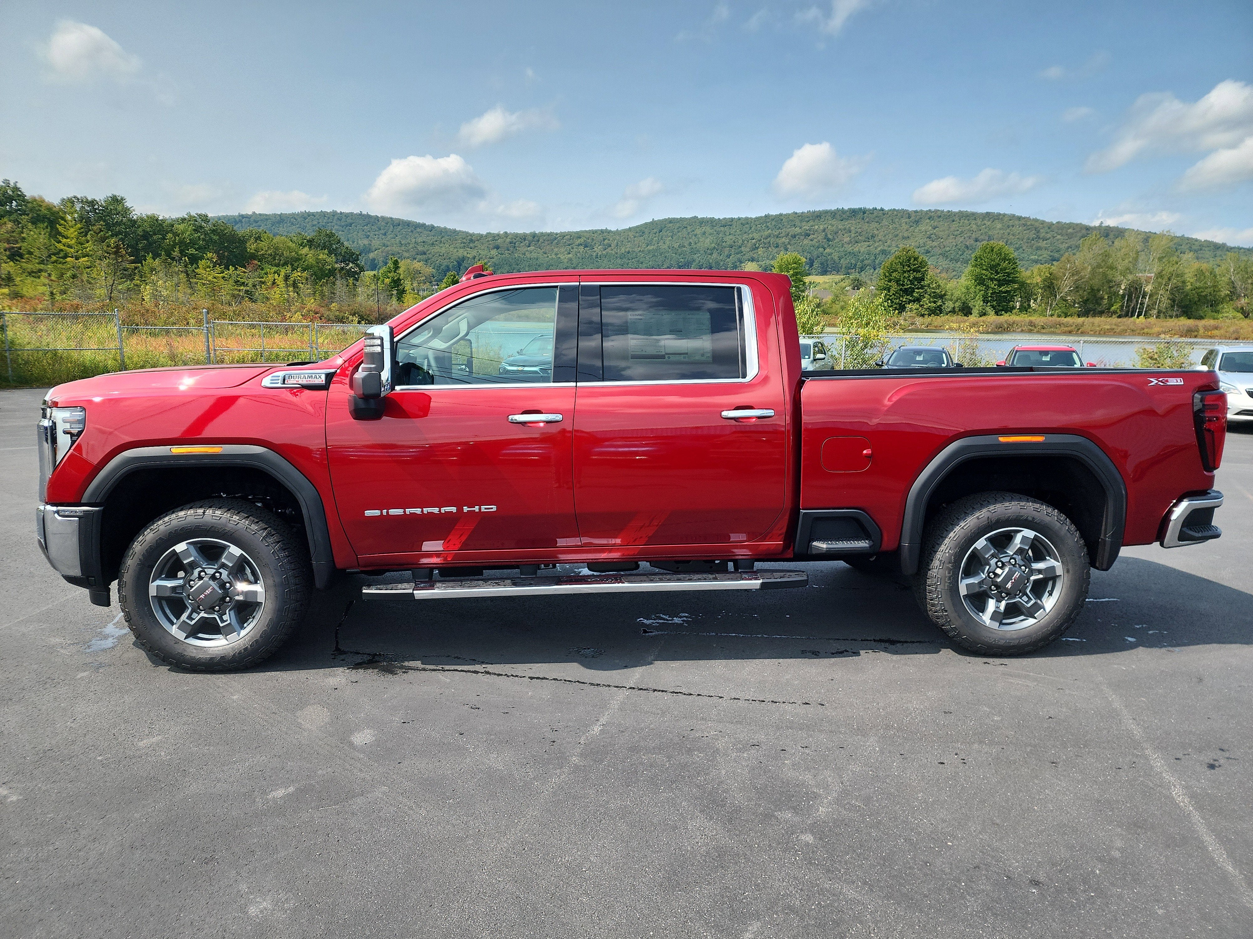 2026 GMC Sierra 2500 HD SLT