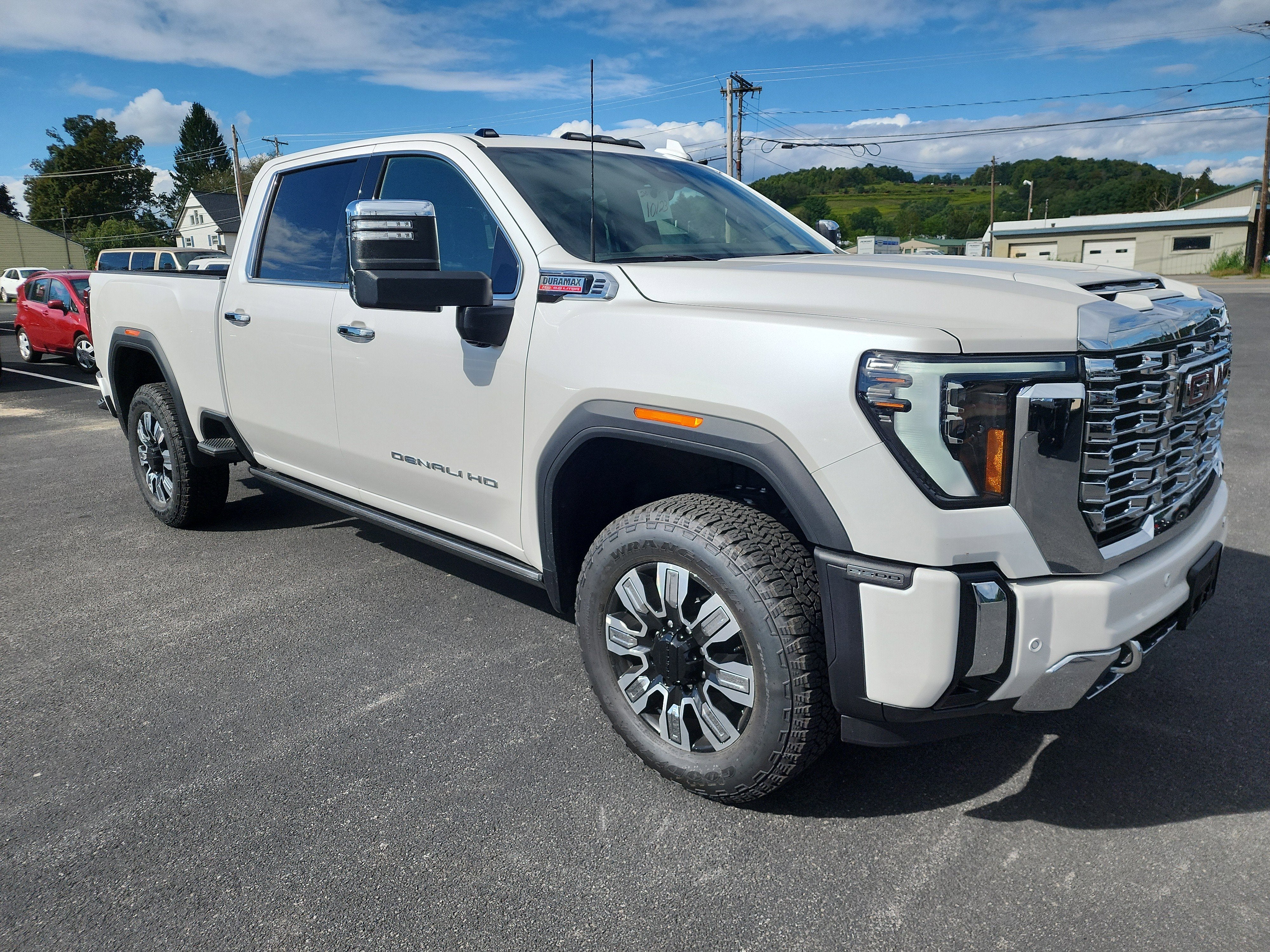 2025 GMC Sierra 2500 HD Denali