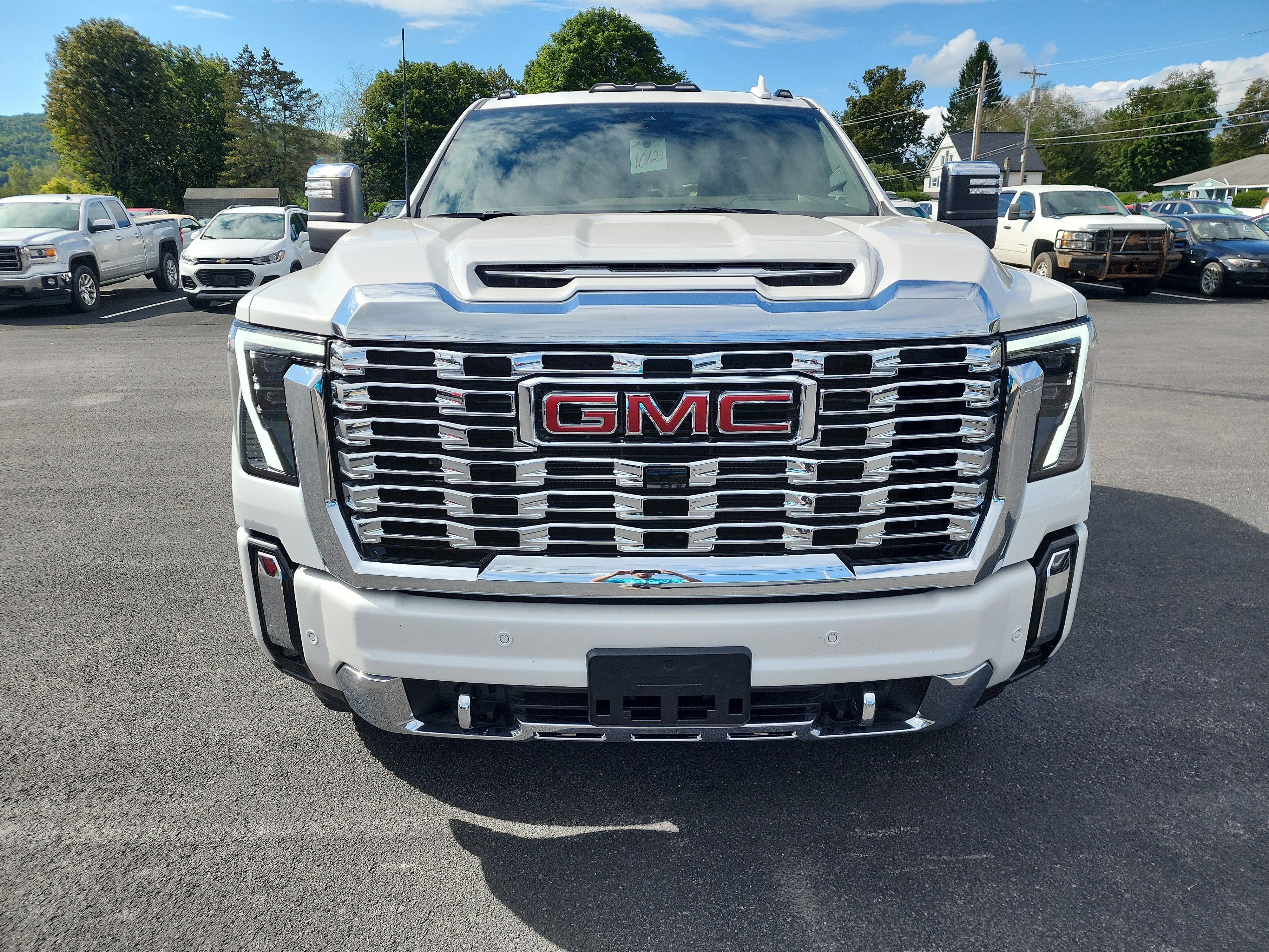 2025 GMC Sierra 2500 HD Denali