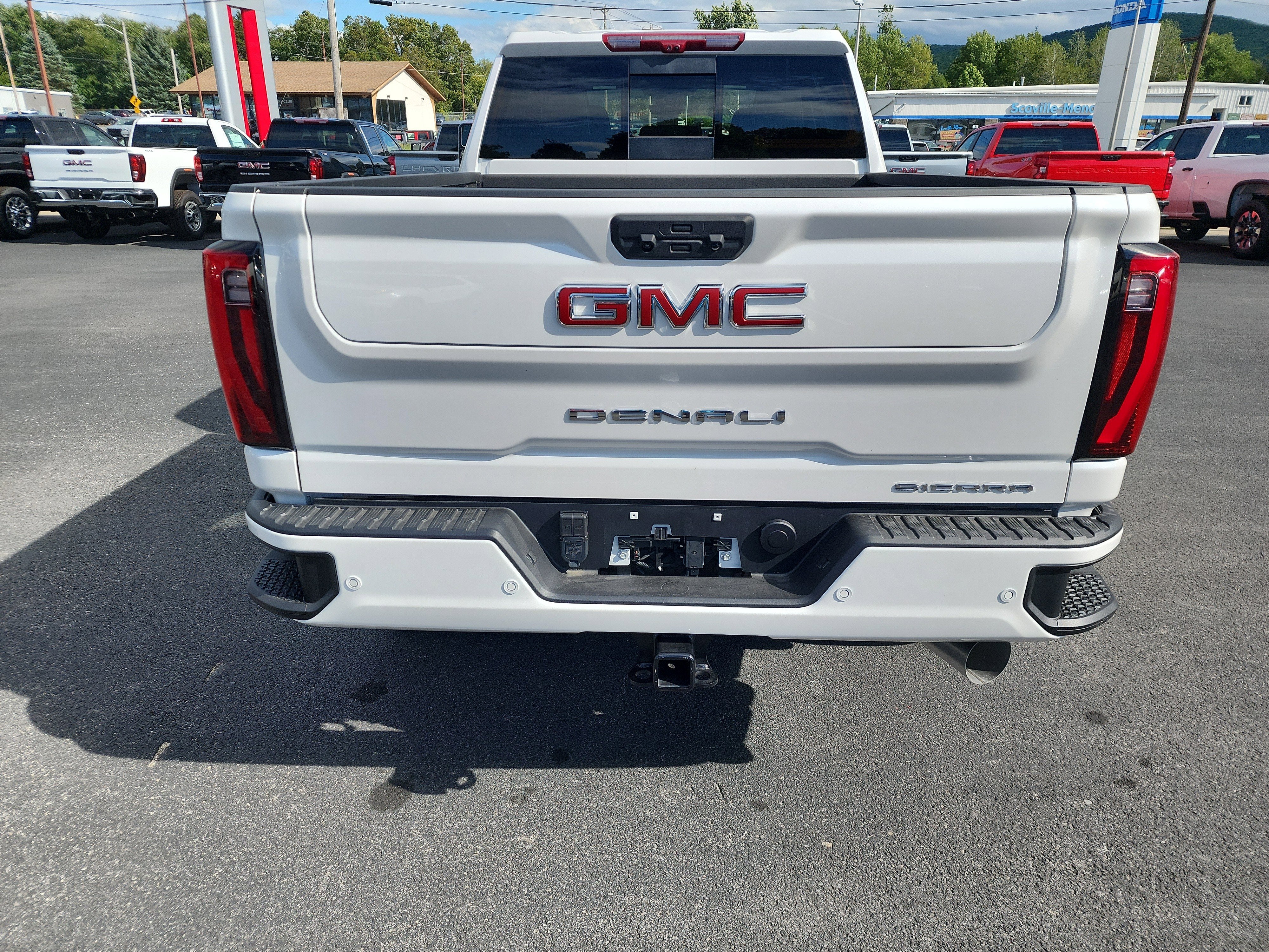 2025 GMC Sierra 2500 HD Denali