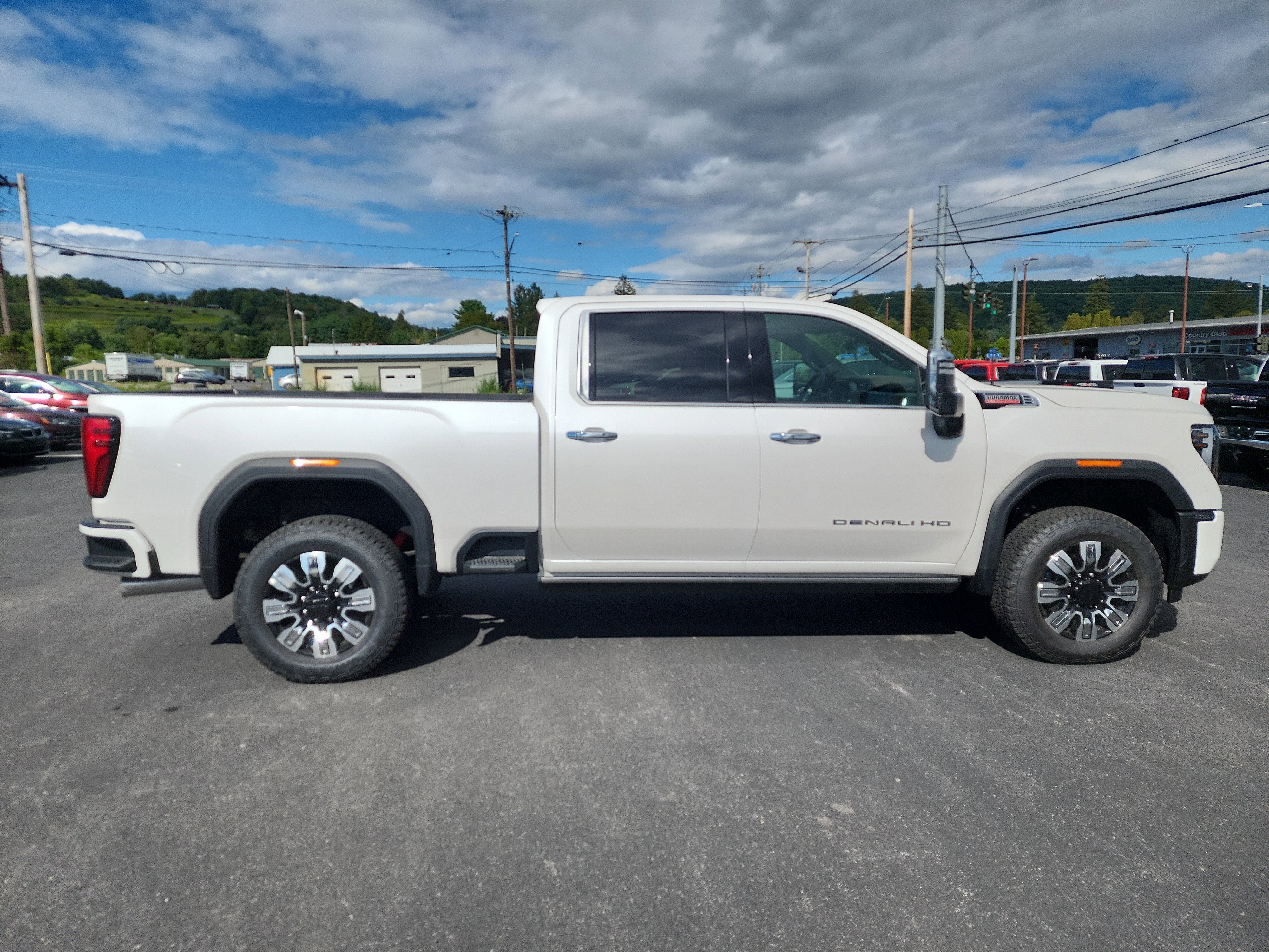 2025 GMC Sierra 2500 HD Denali