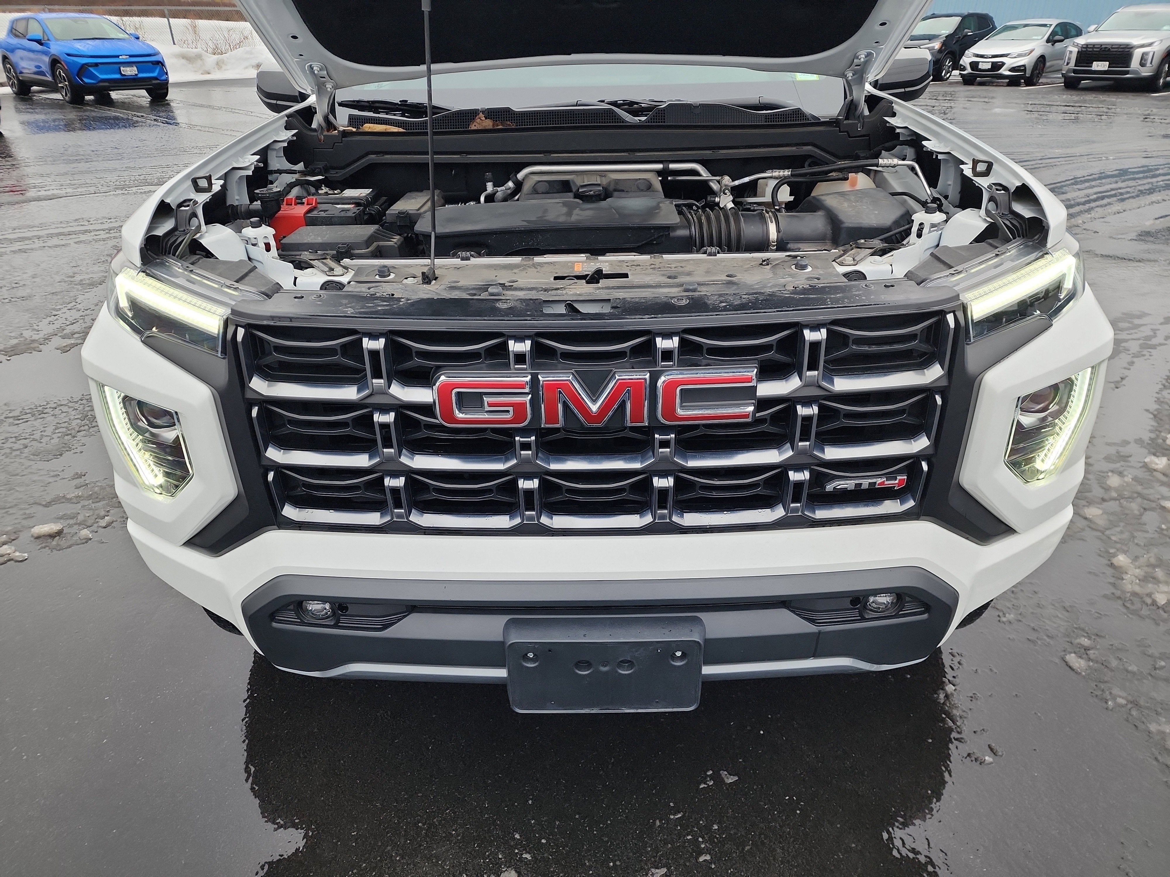 2023 GMC Canyon AT4