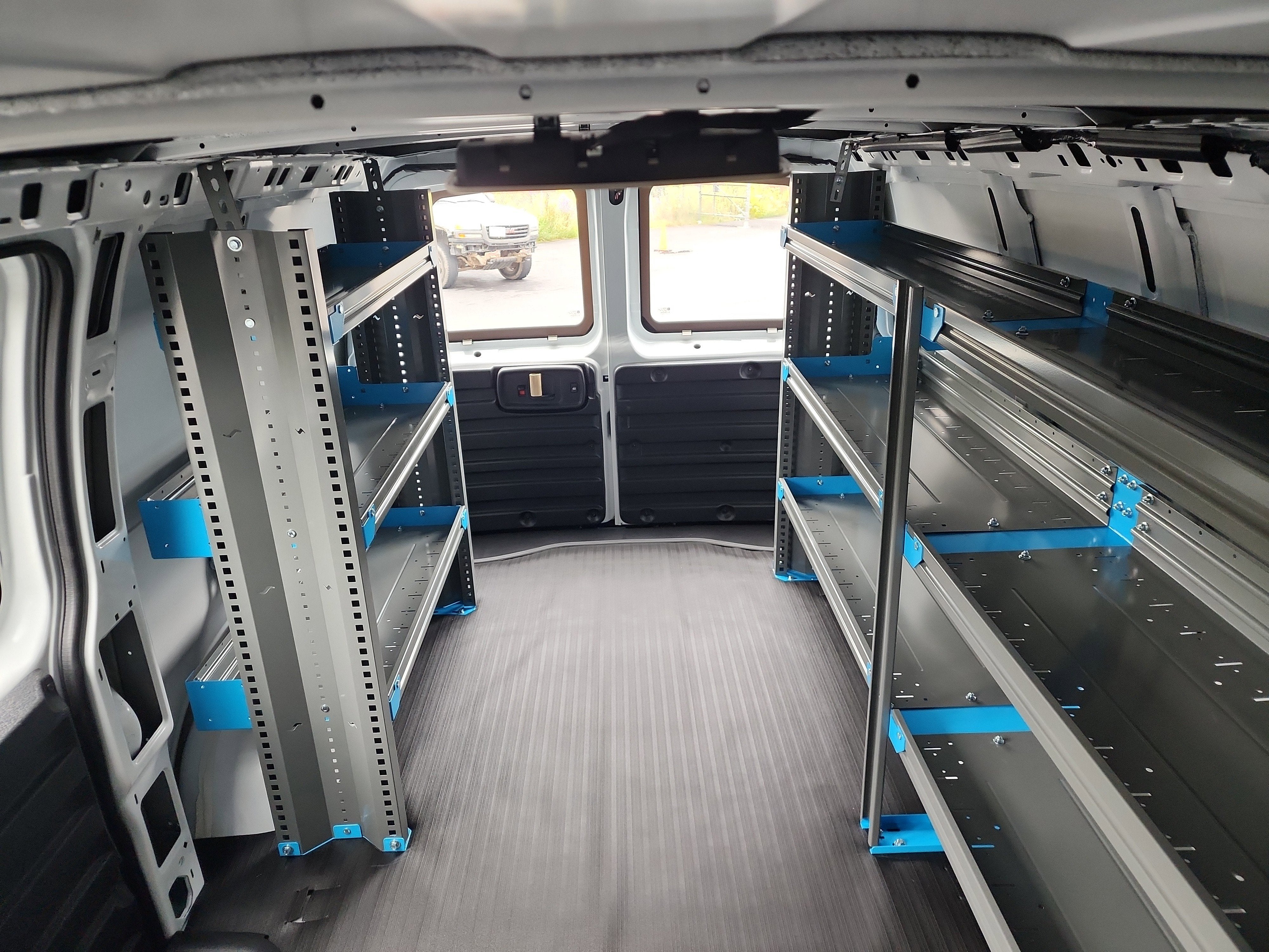 2025 GMC Savana Cargo 3500 Work Van