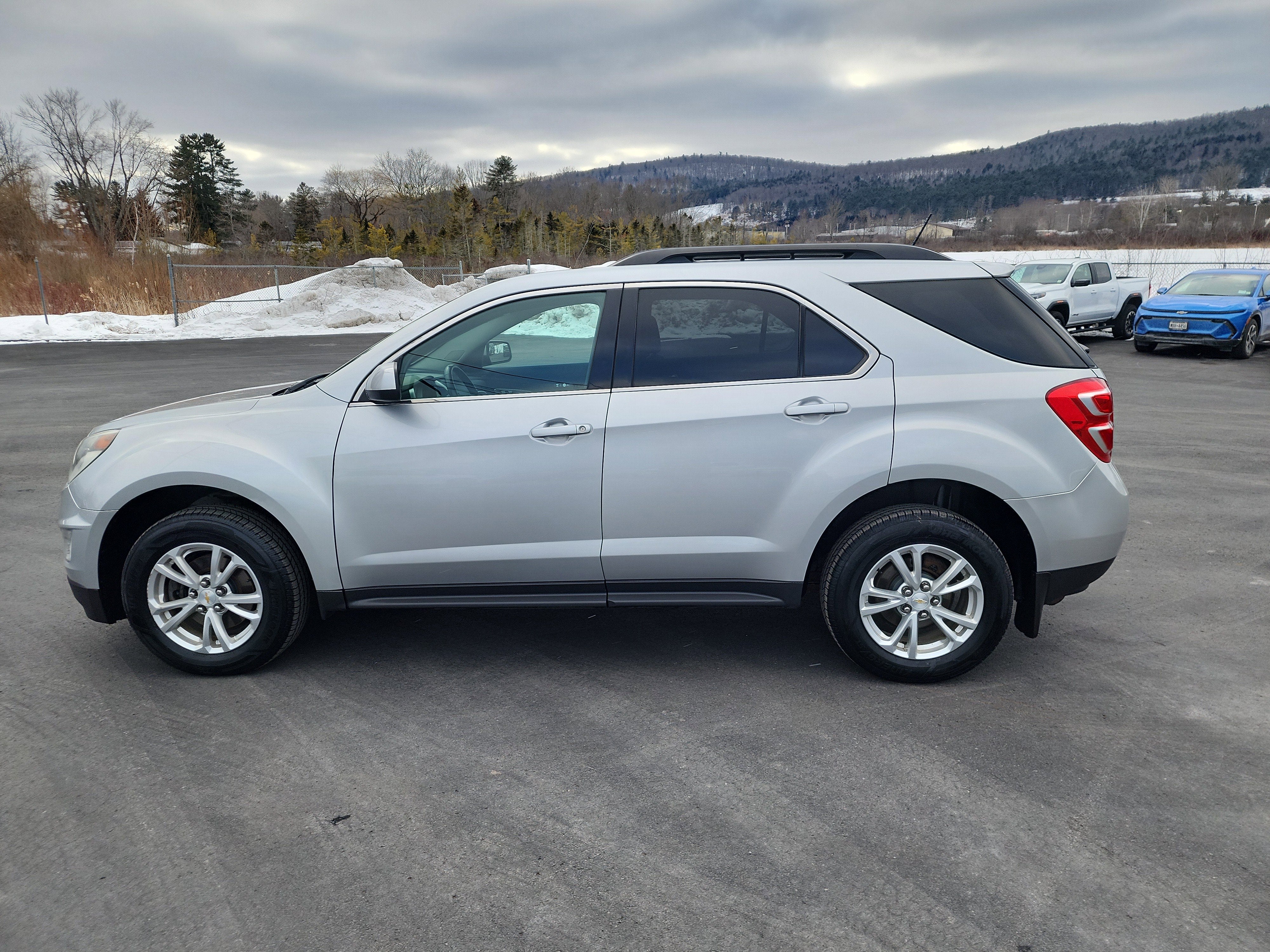 2017 Chevrolet Equinox LT