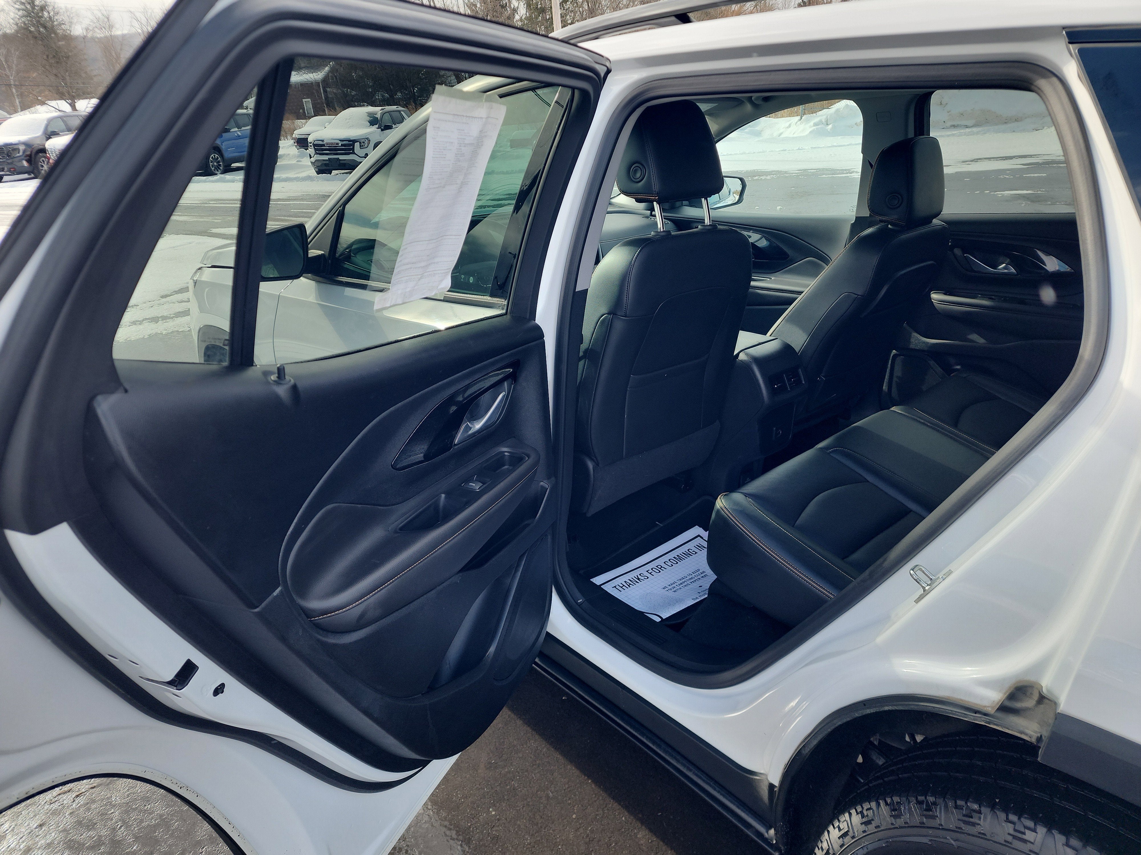 2023 GMC Terrain AT4