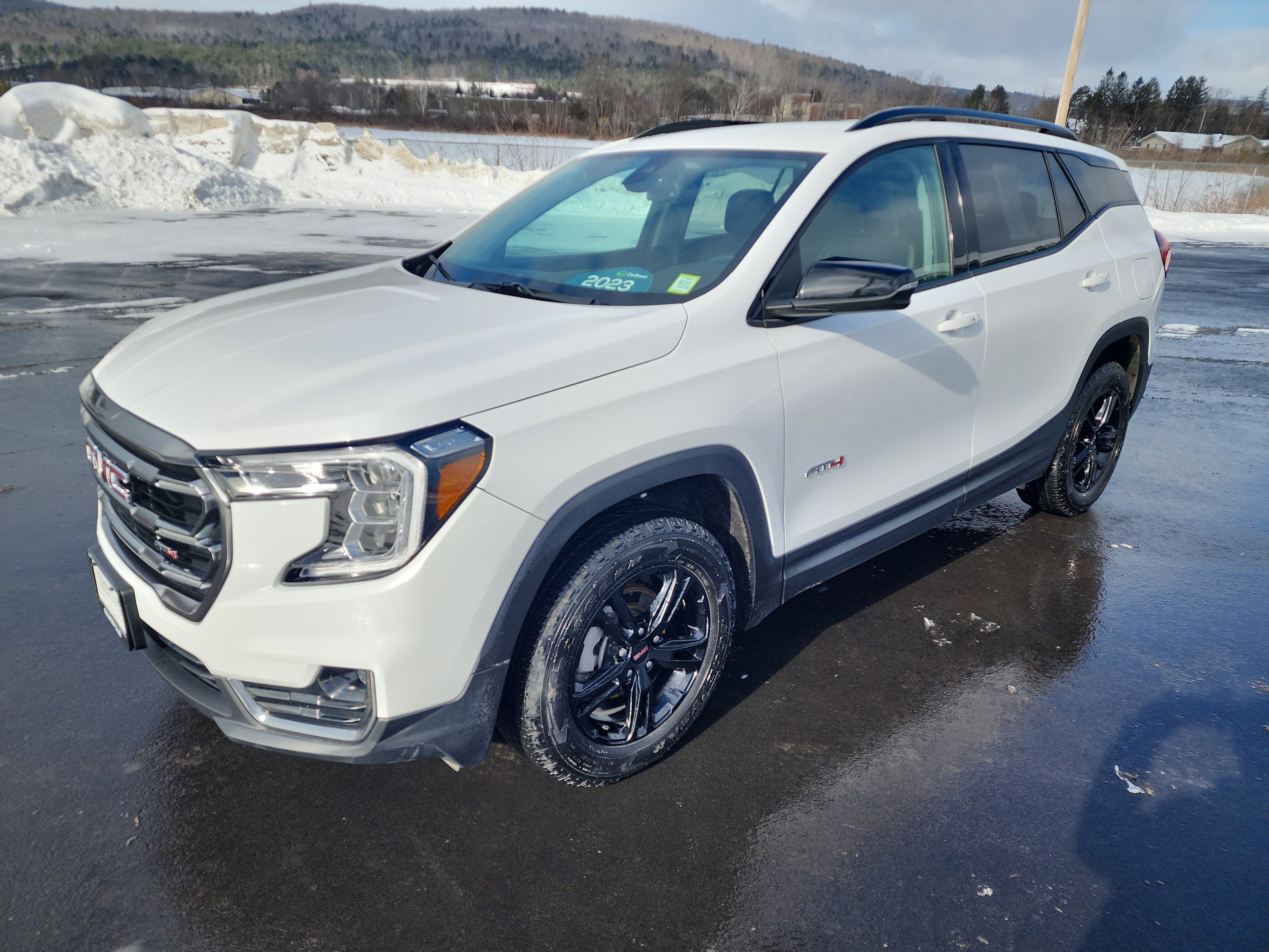 2023 GMC Terrain AT4