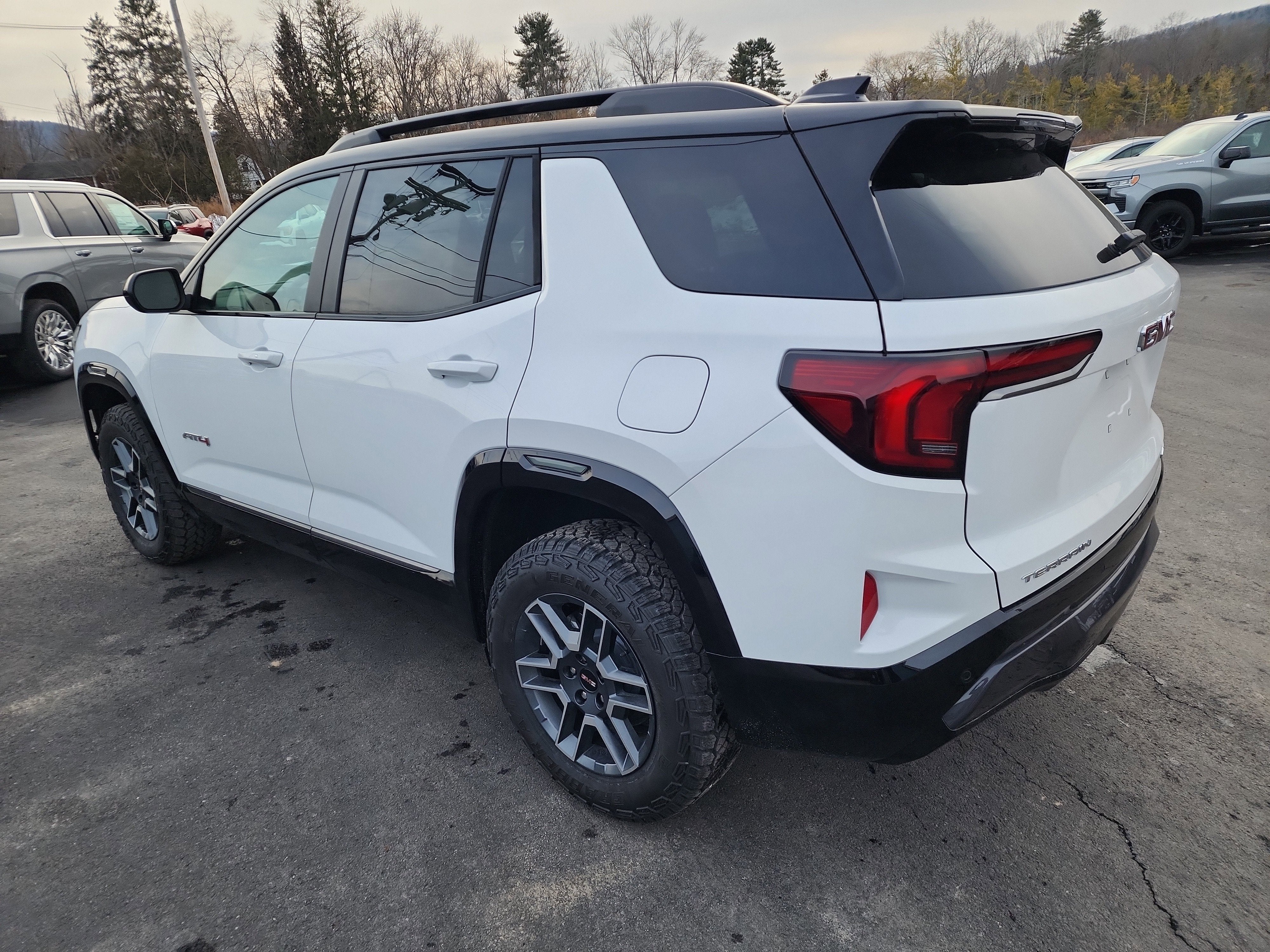2026 GMC Terrain AT4