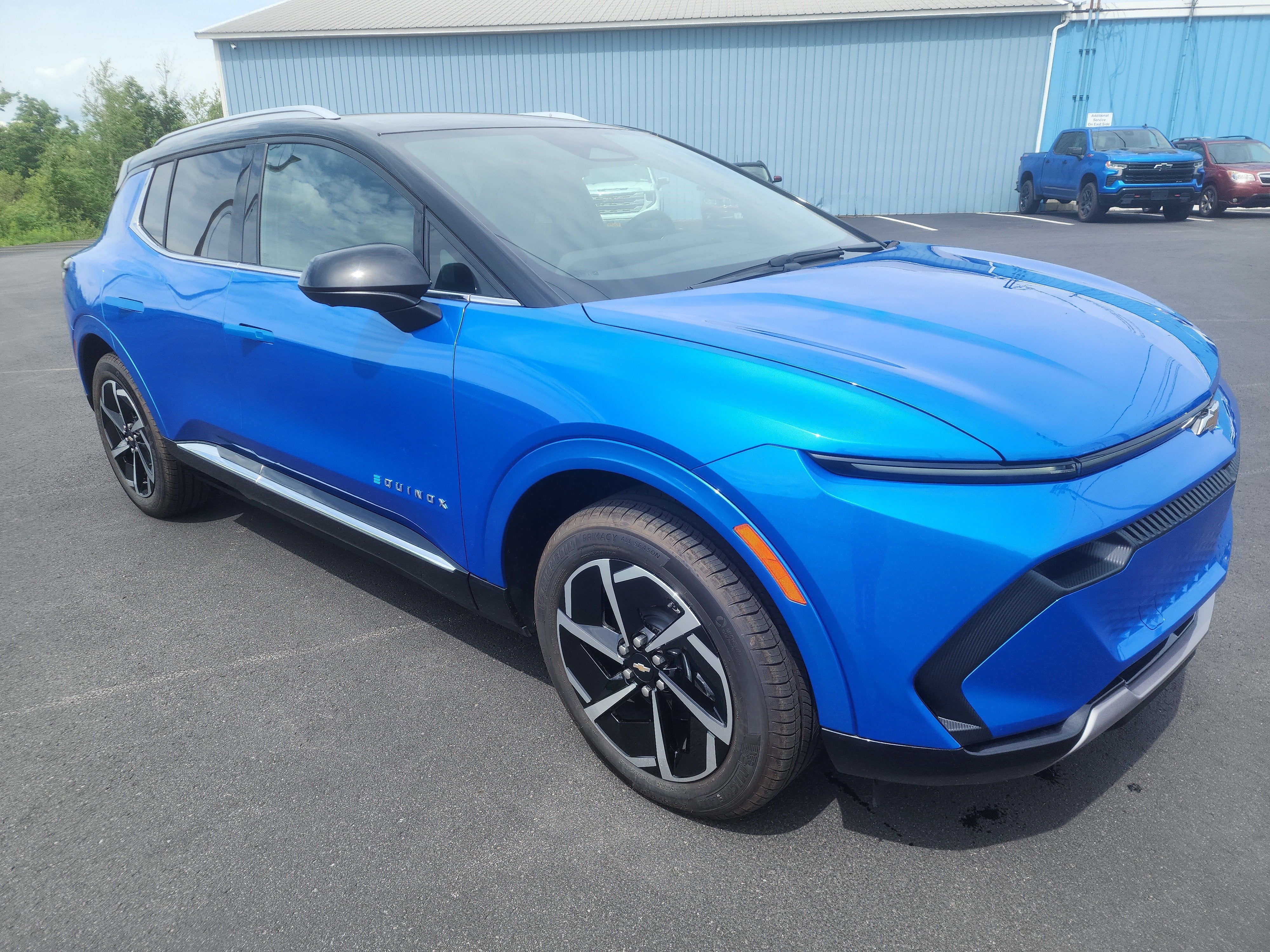 2025 Chevrolet Equinox EV LT