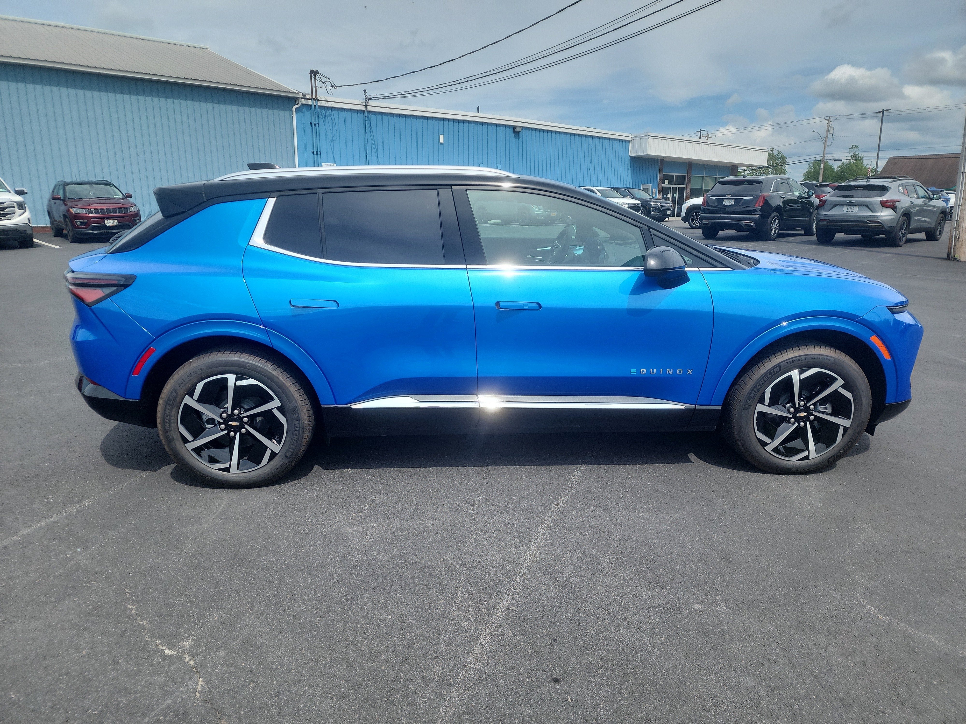2025 Chevrolet Equinox EV LT