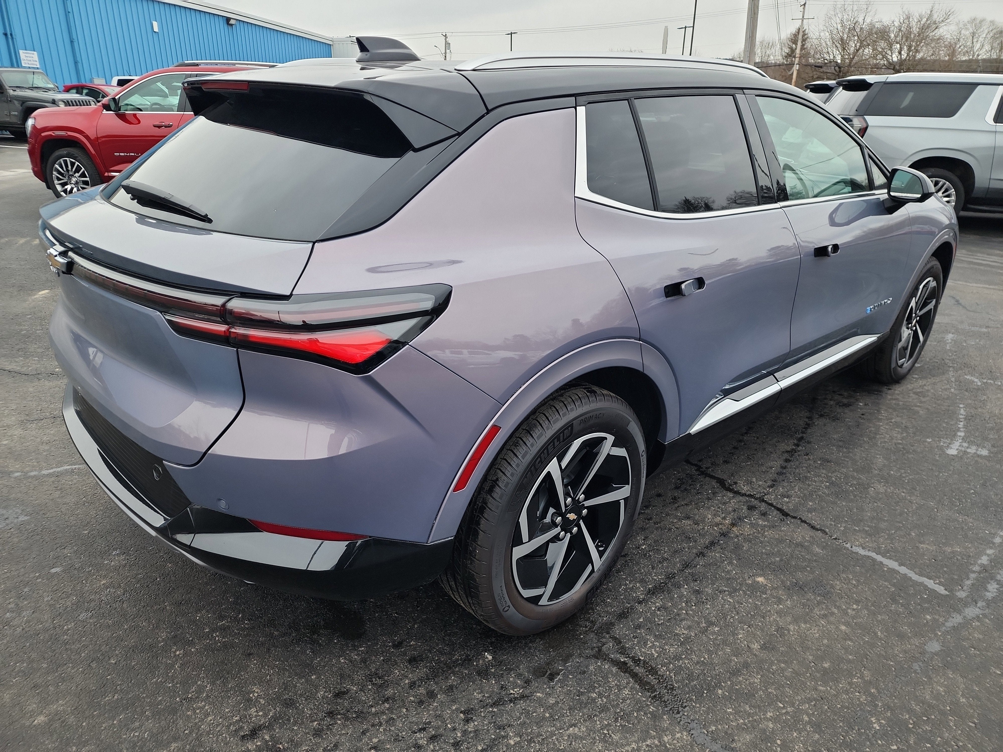 2025 Chevrolet Equinox EV LT