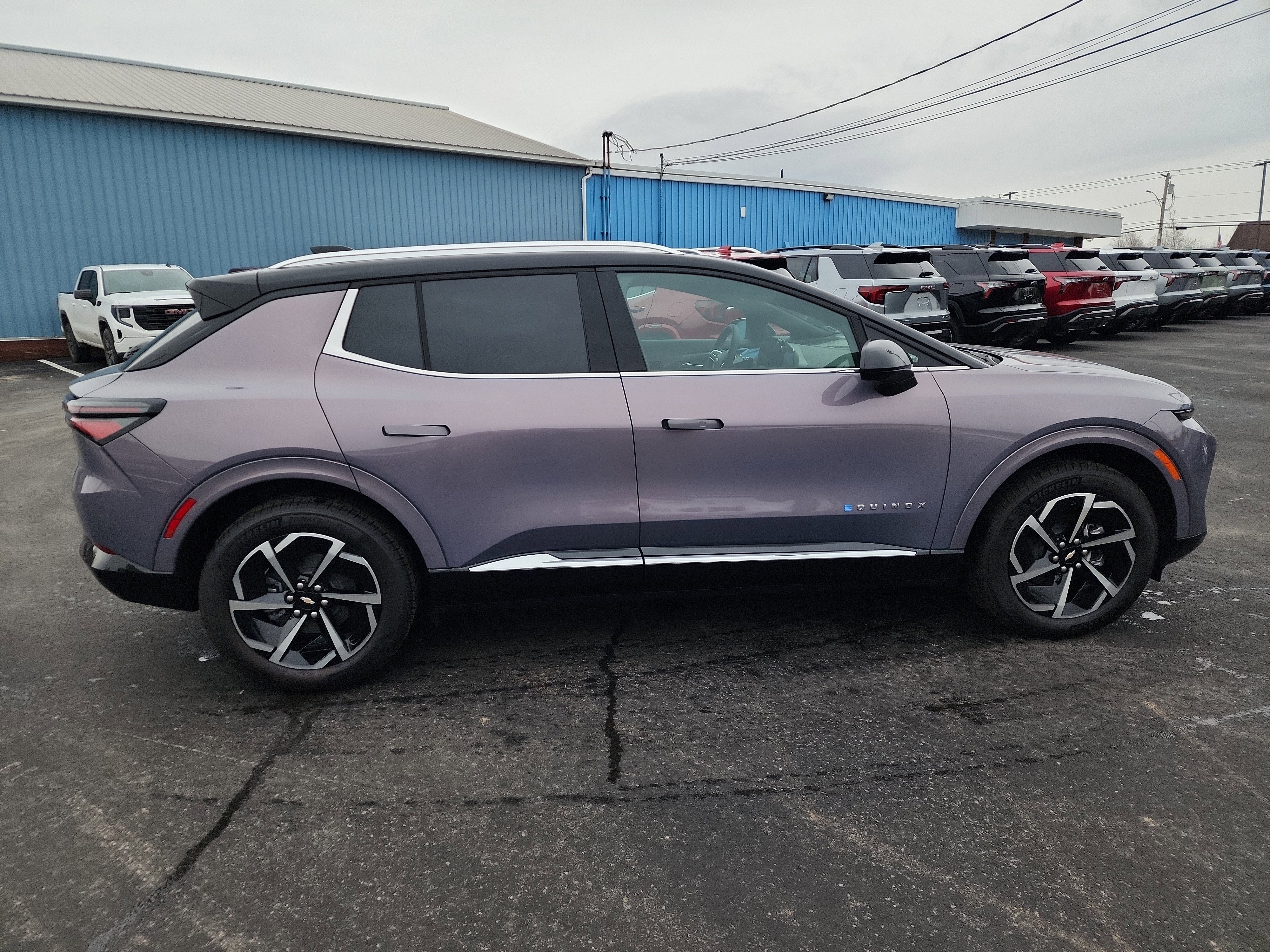 2025 Chevrolet Equinox EV LT