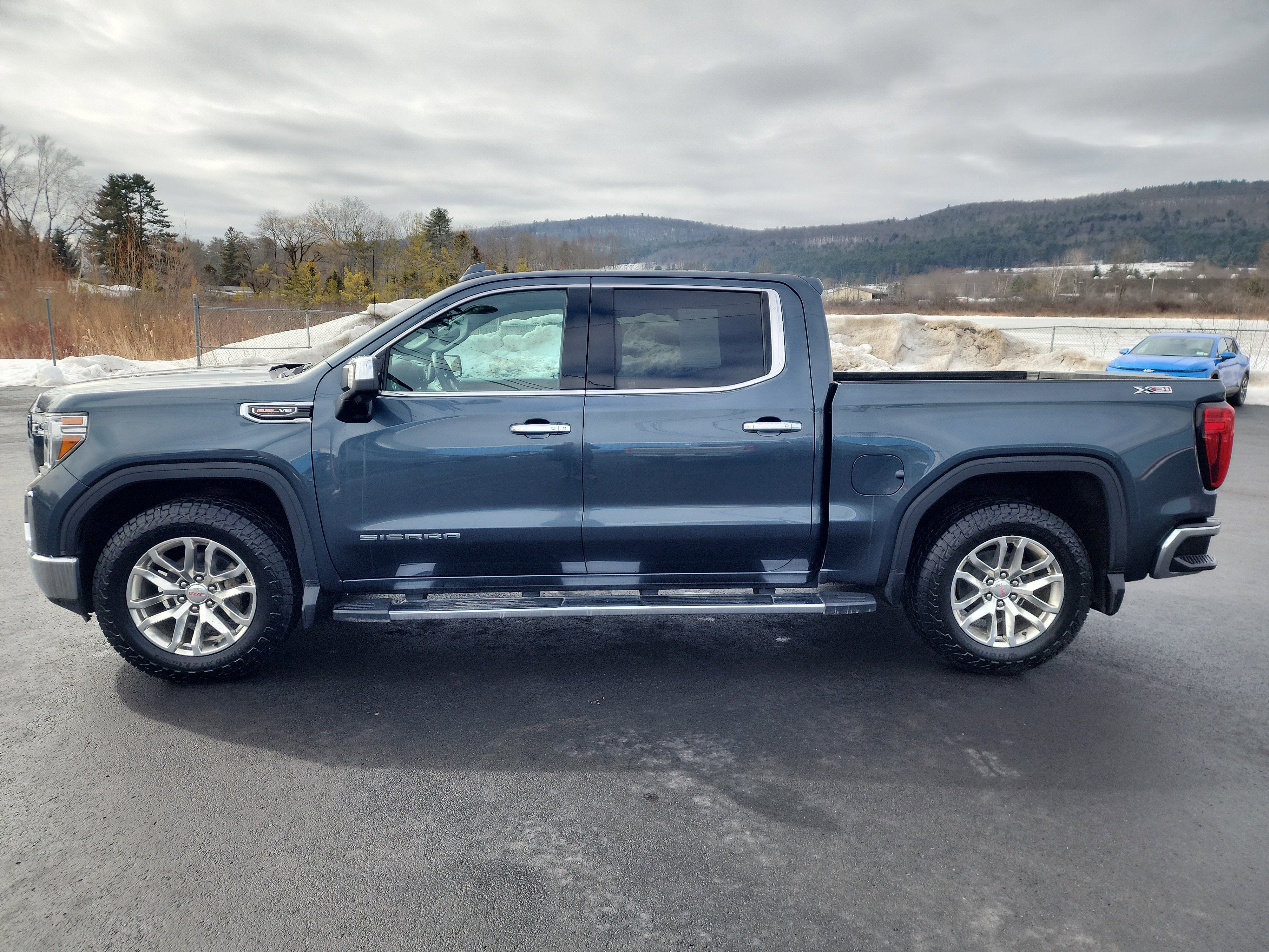 2020 GMC Sierra 1500 SLT
