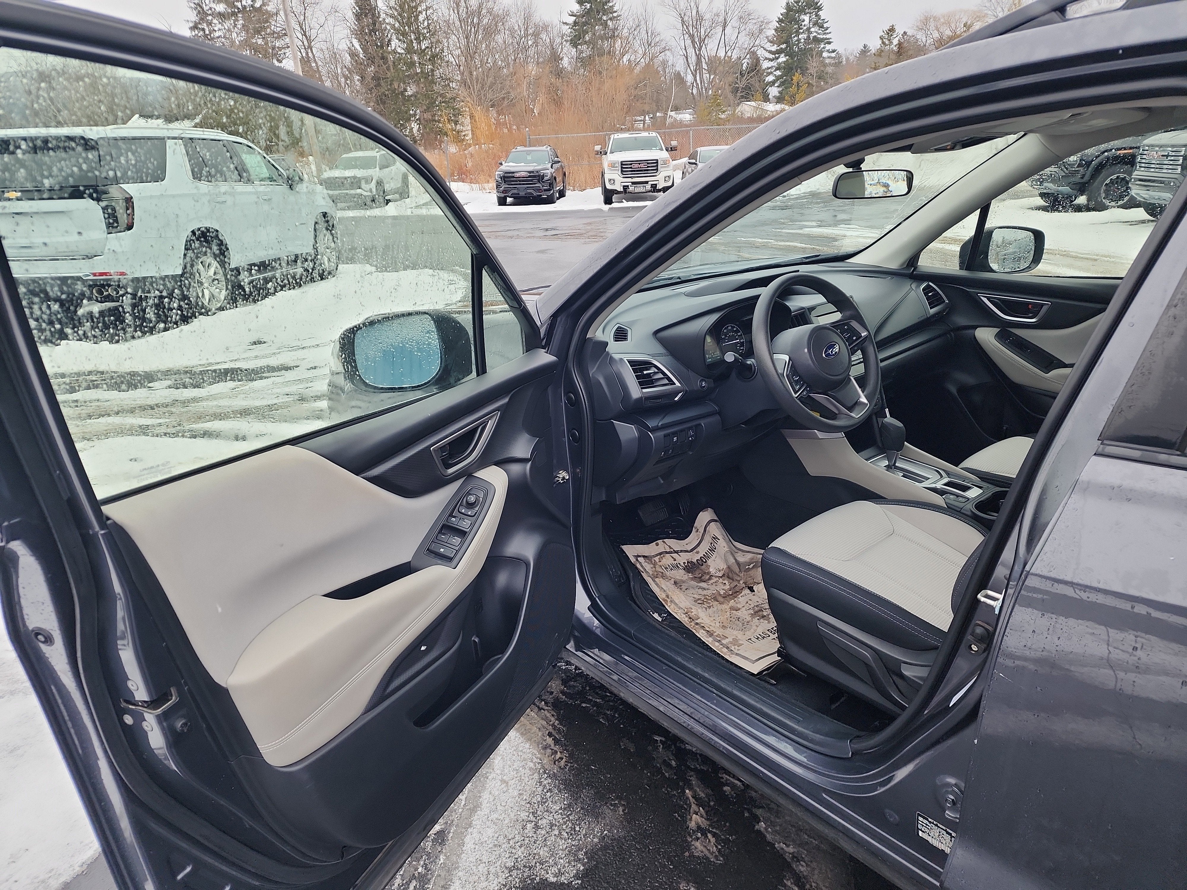 2022 Subaru Forester Base