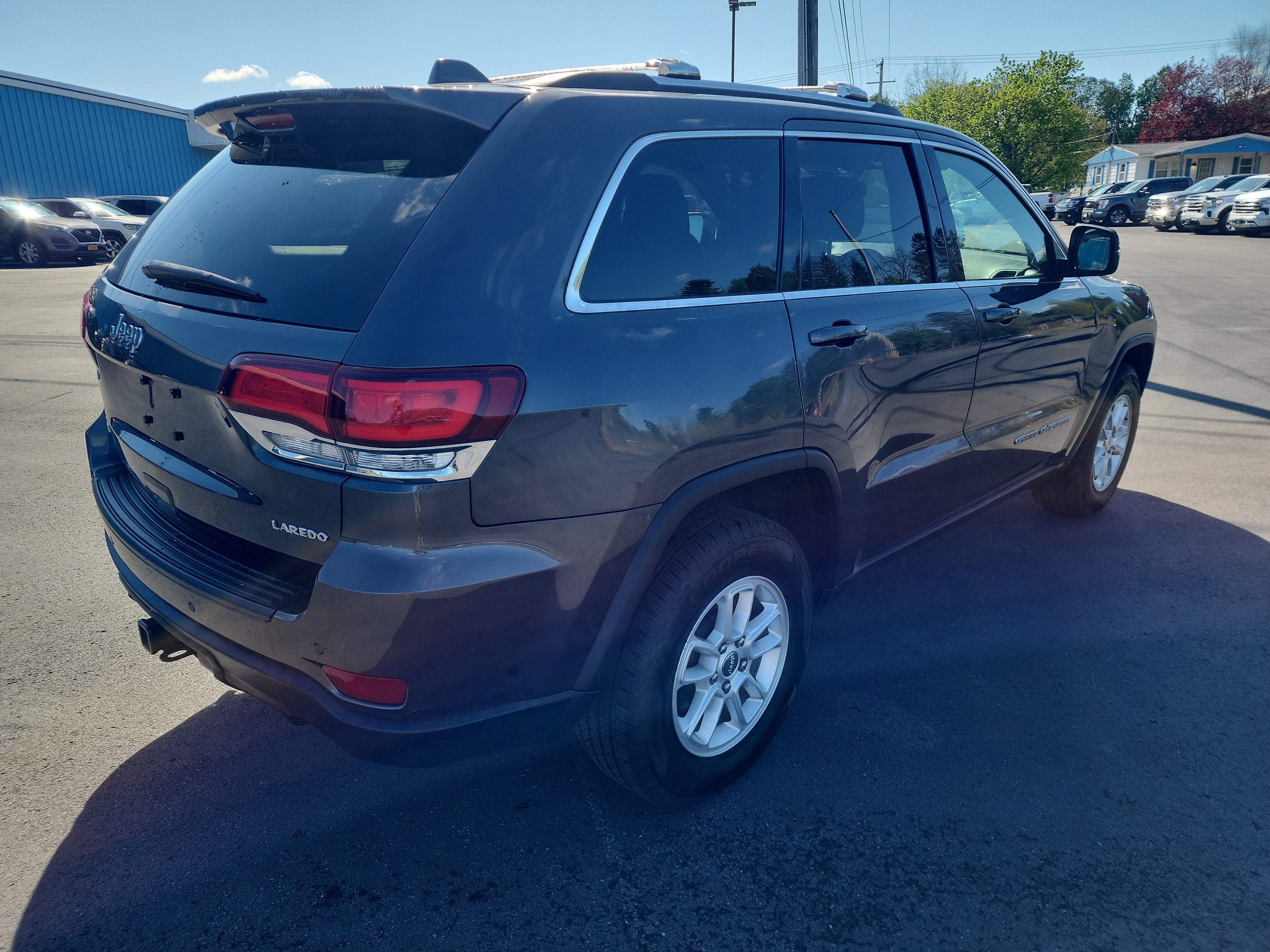 2020 Jeep Grand Cherokee Laredo E 4x4