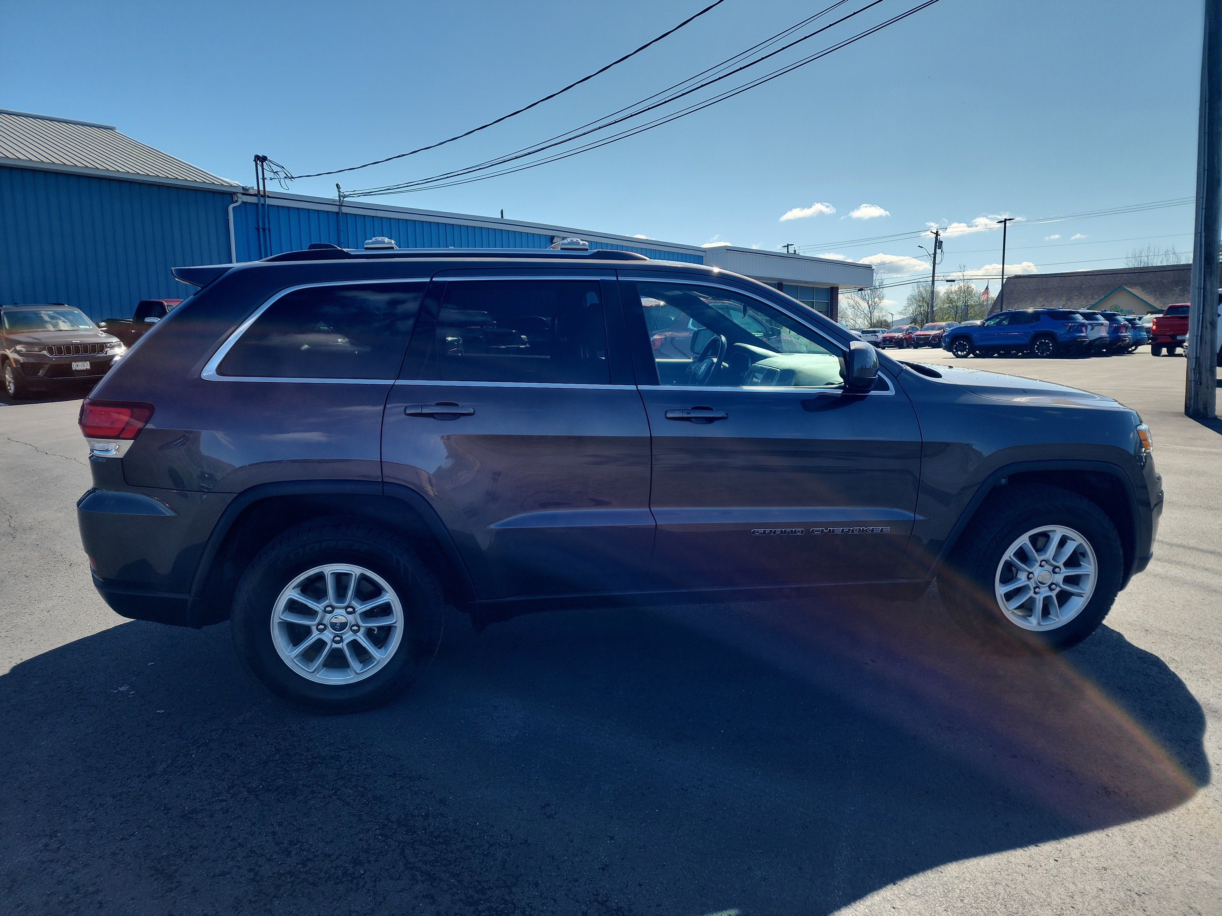 2020 Jeep Grand Cherokee Laredo E 4x4