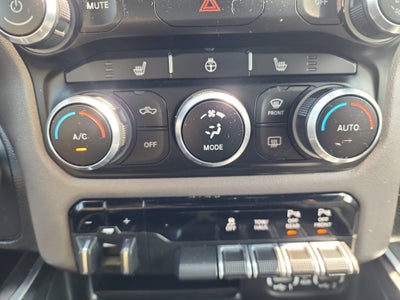 2022 RAM 1500 Big Horn Quad Cab 4x4 6'4" Box
