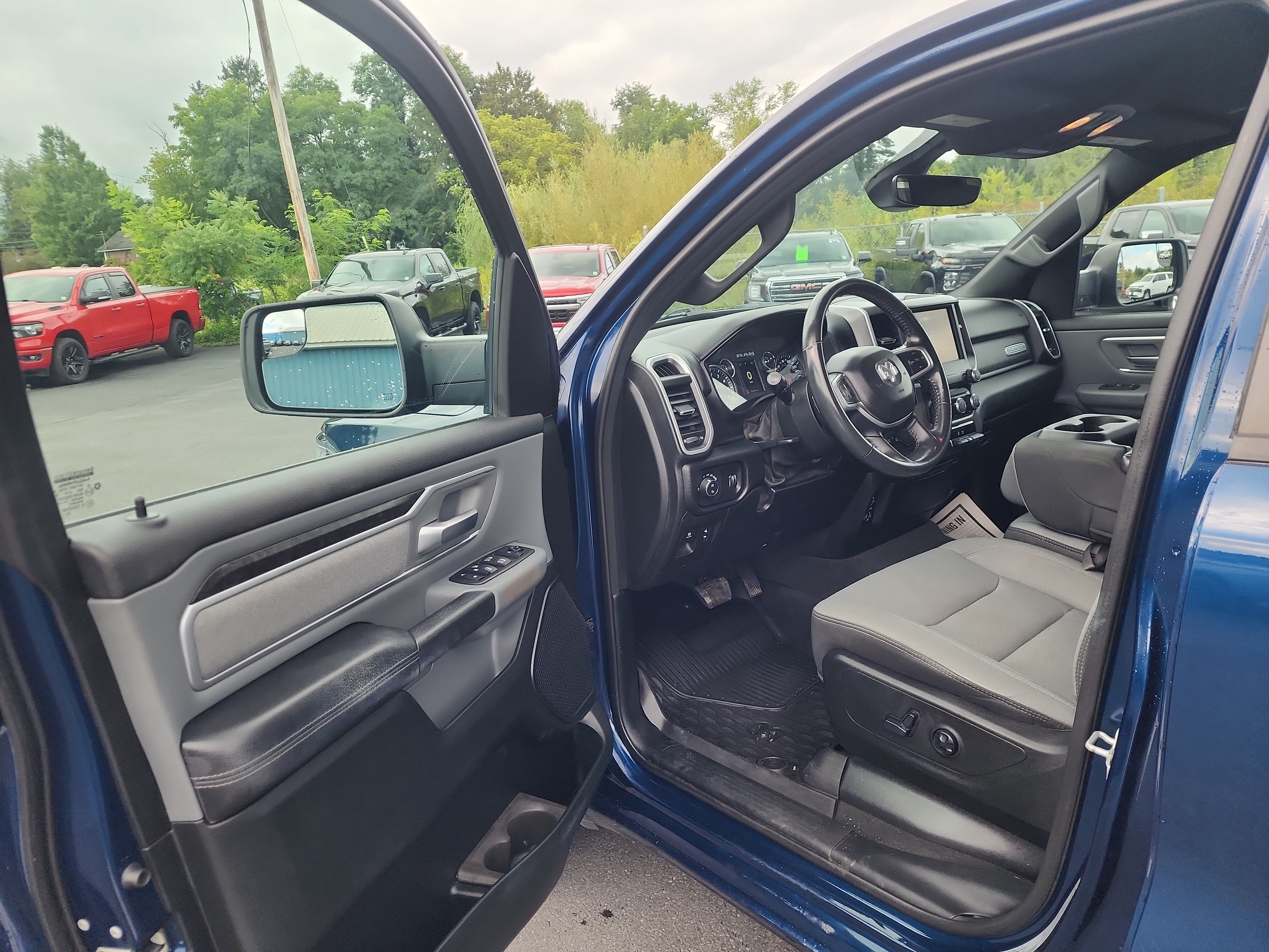 2021 RAM 1500 Big Horn Quad Cab 4x4 6'4" Box