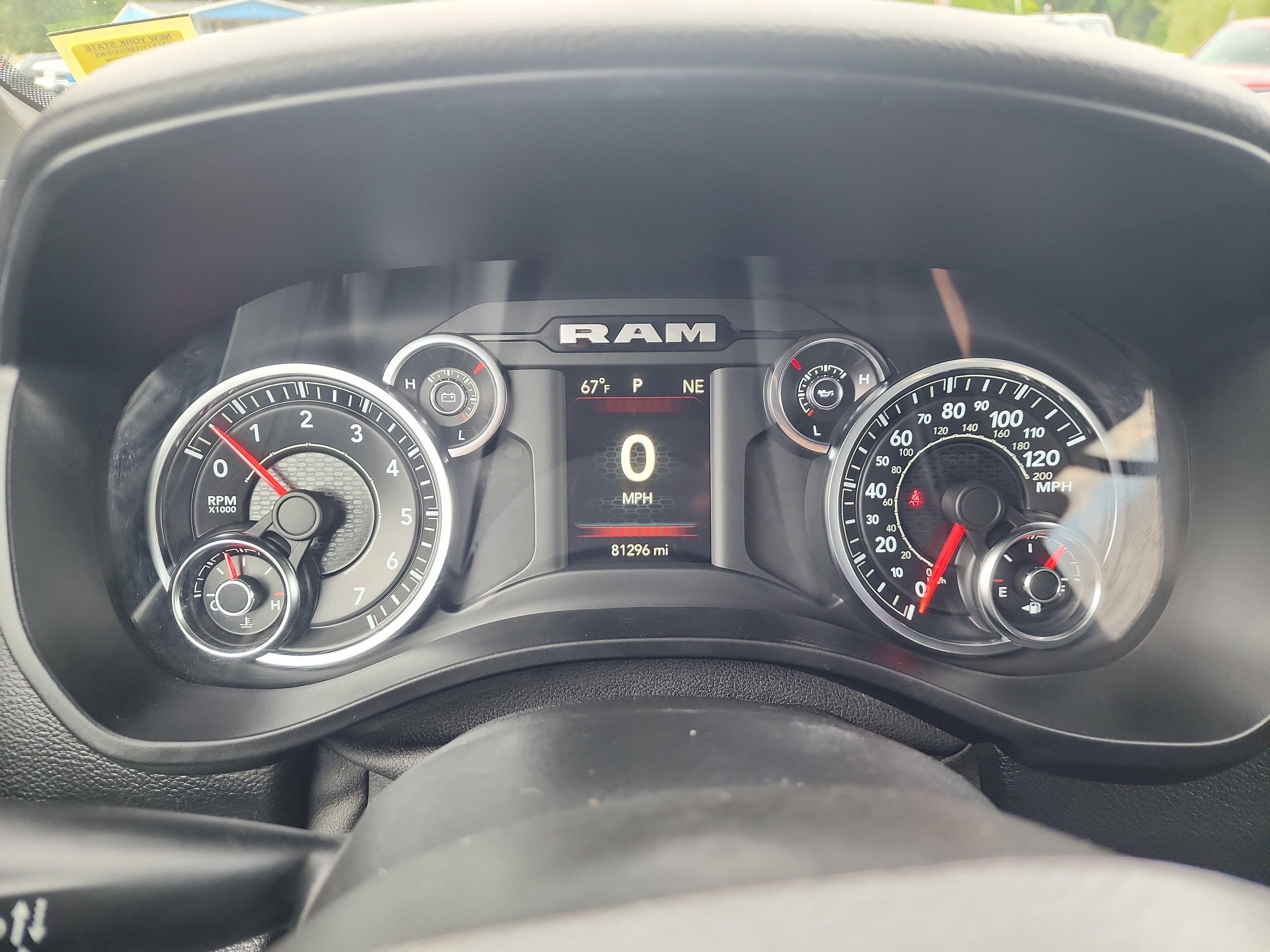 2021 RAM 1500 Big Horn Quad Cab 4x4 6'4" Box