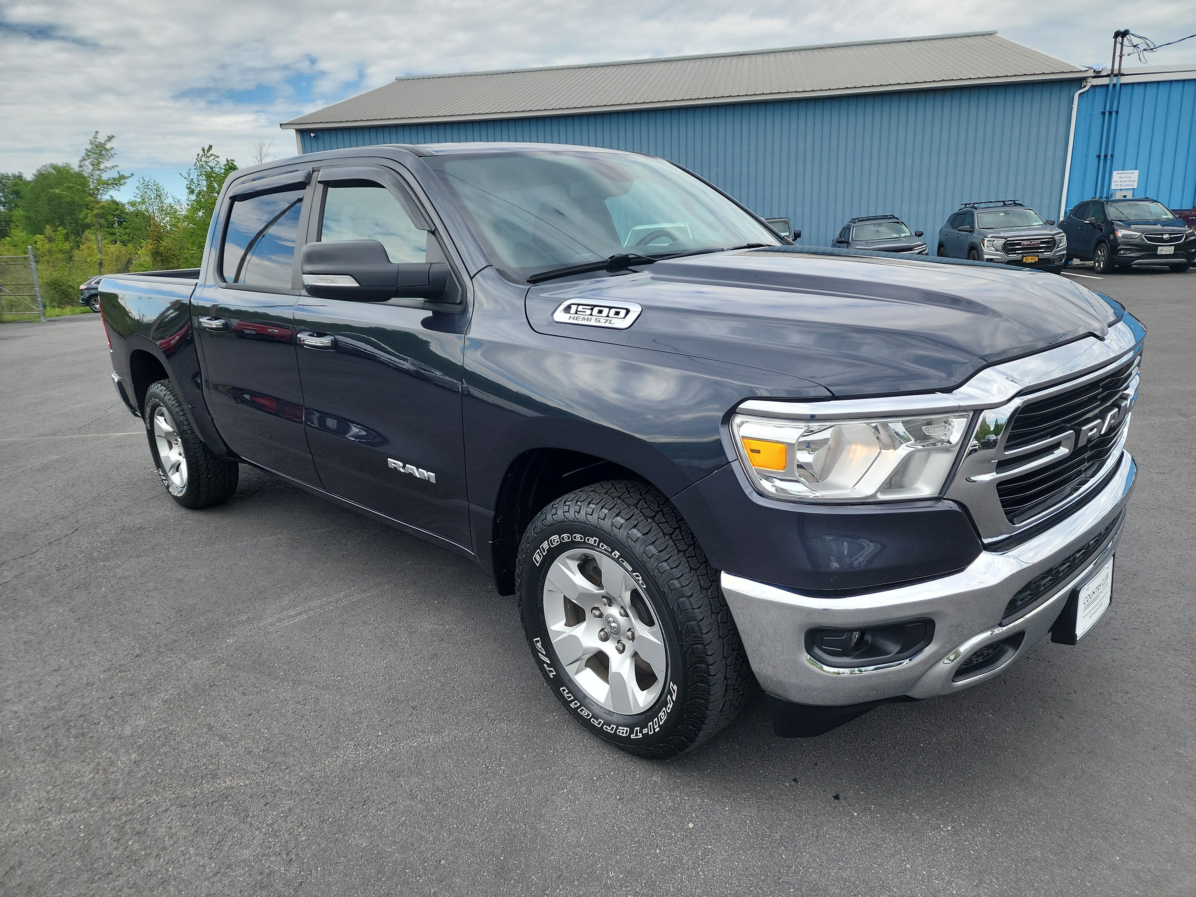 2019 RAM 1500 Big Horn/Lone Star Crew Cab 4x4 5'7" Box
