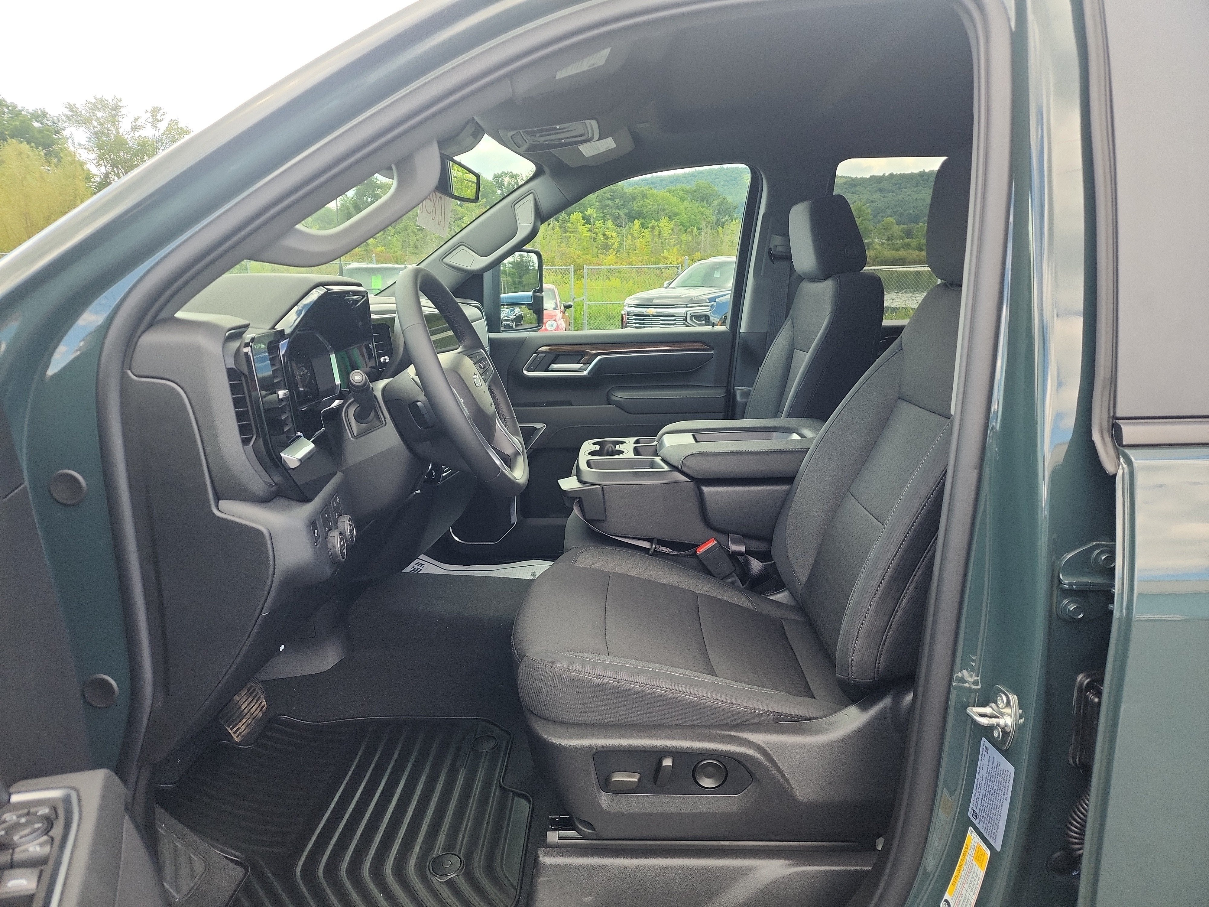 2026 Chevrolet Silverado 2500 HD LT - Photo 11