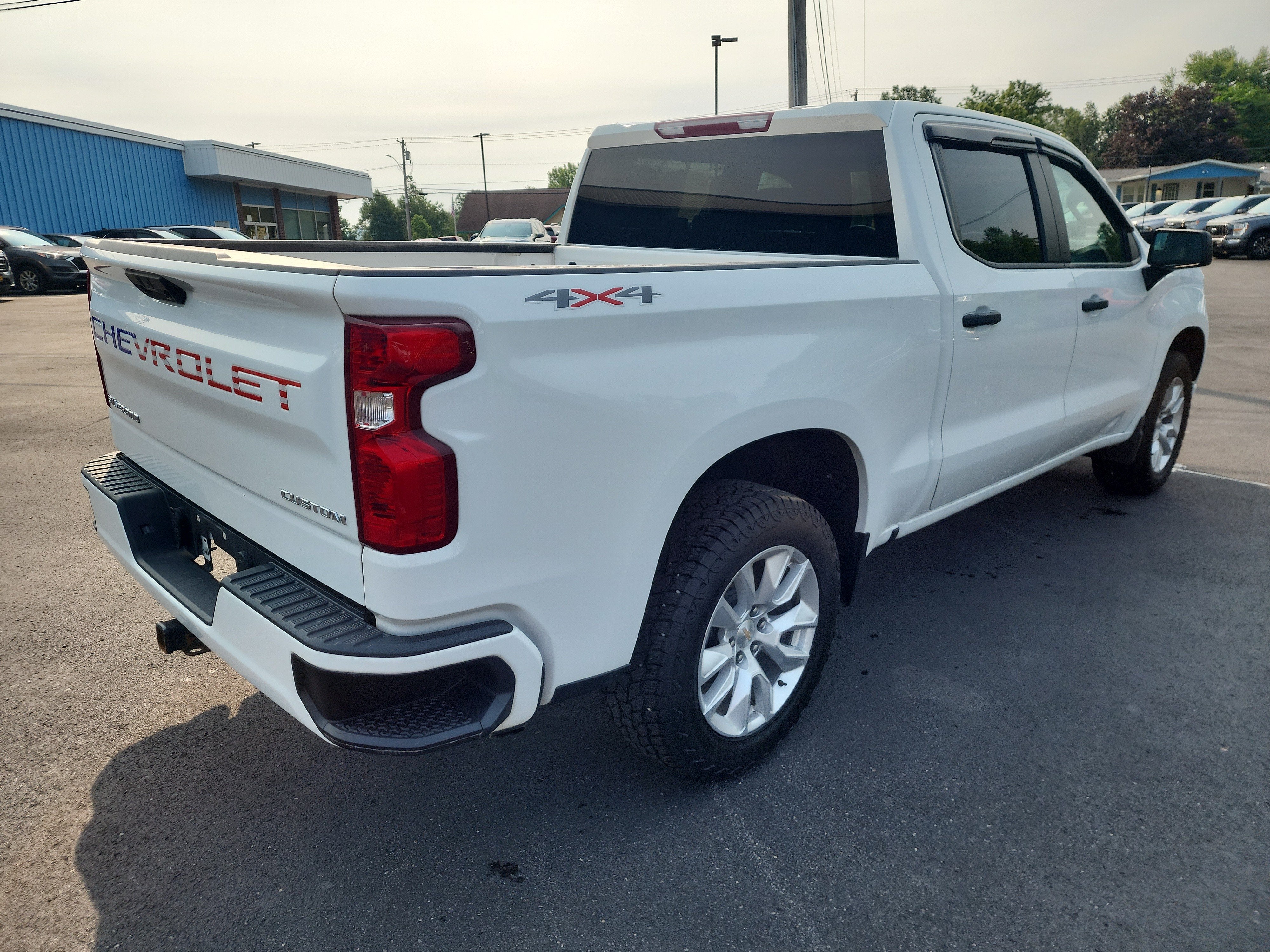 2023 Chevrolet Silverado 1500 Custom