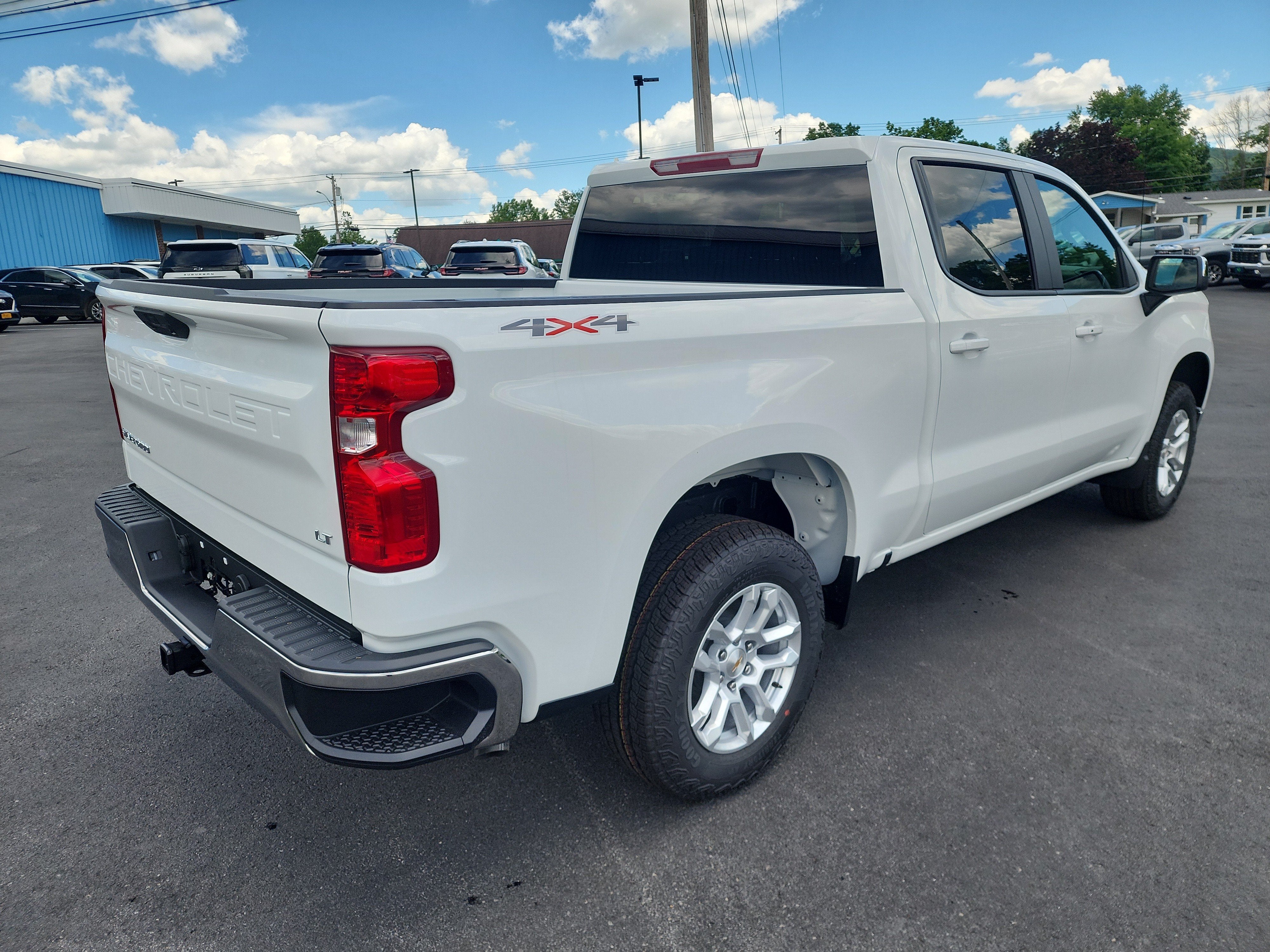 2026 Chevrolet Silverado 1500 LT (2FL)