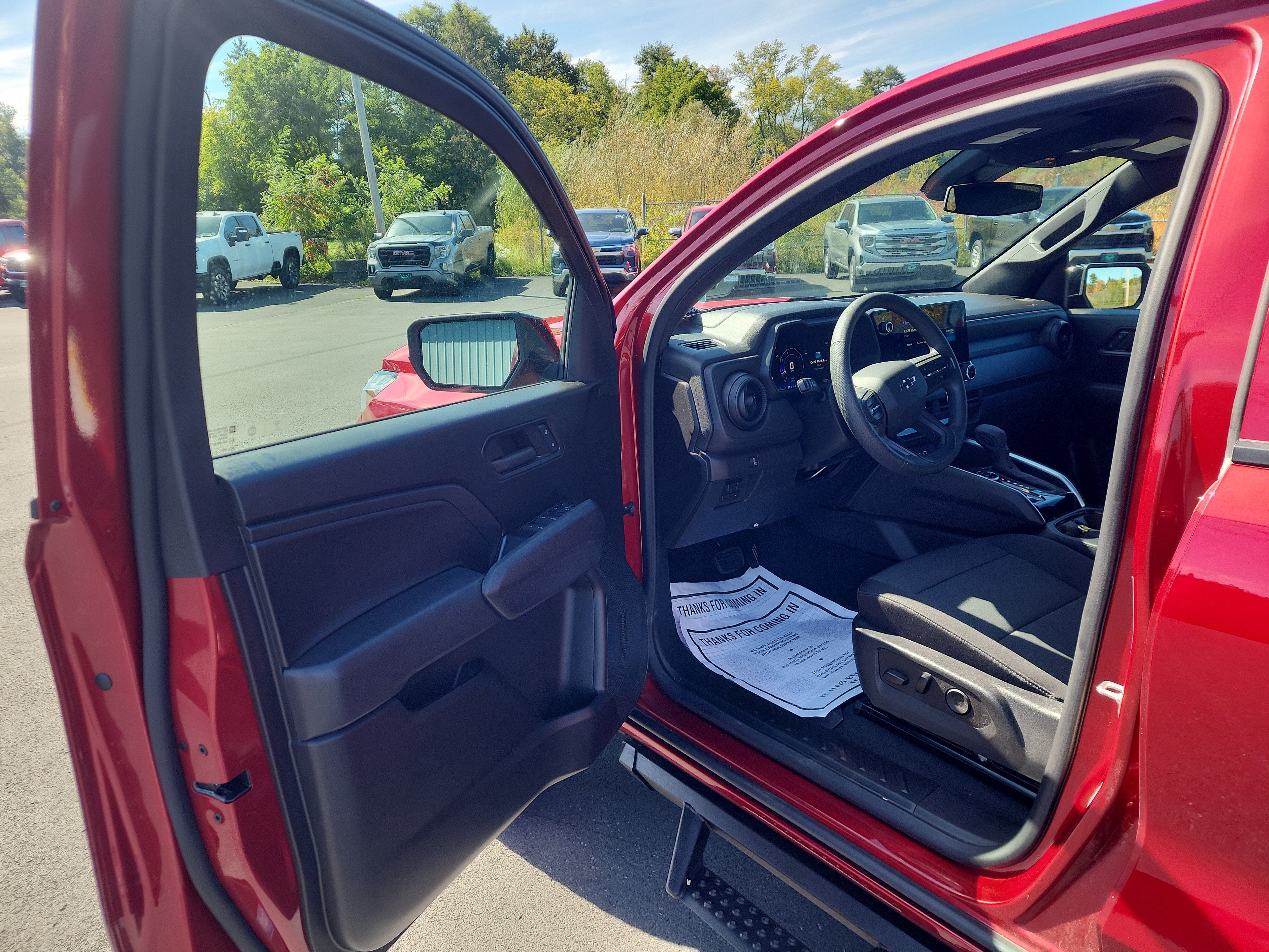 2024 Chevrolet Colorado Trail Boss - Photo 10