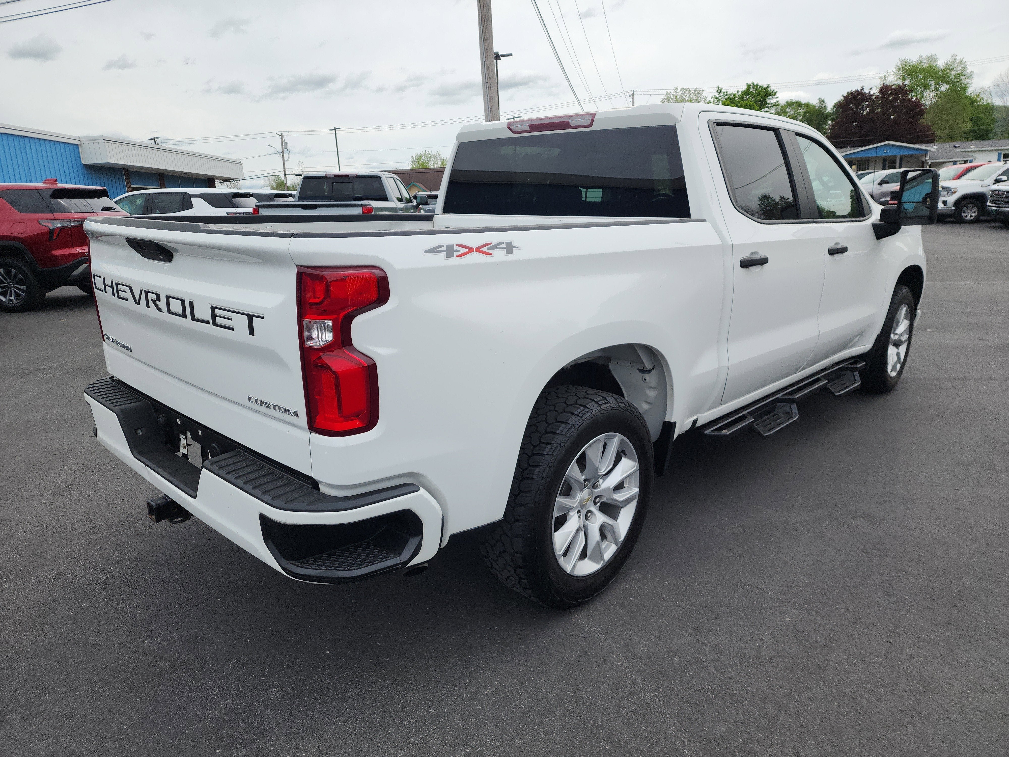 2021 Chevrolet Silverado 1500 Custom