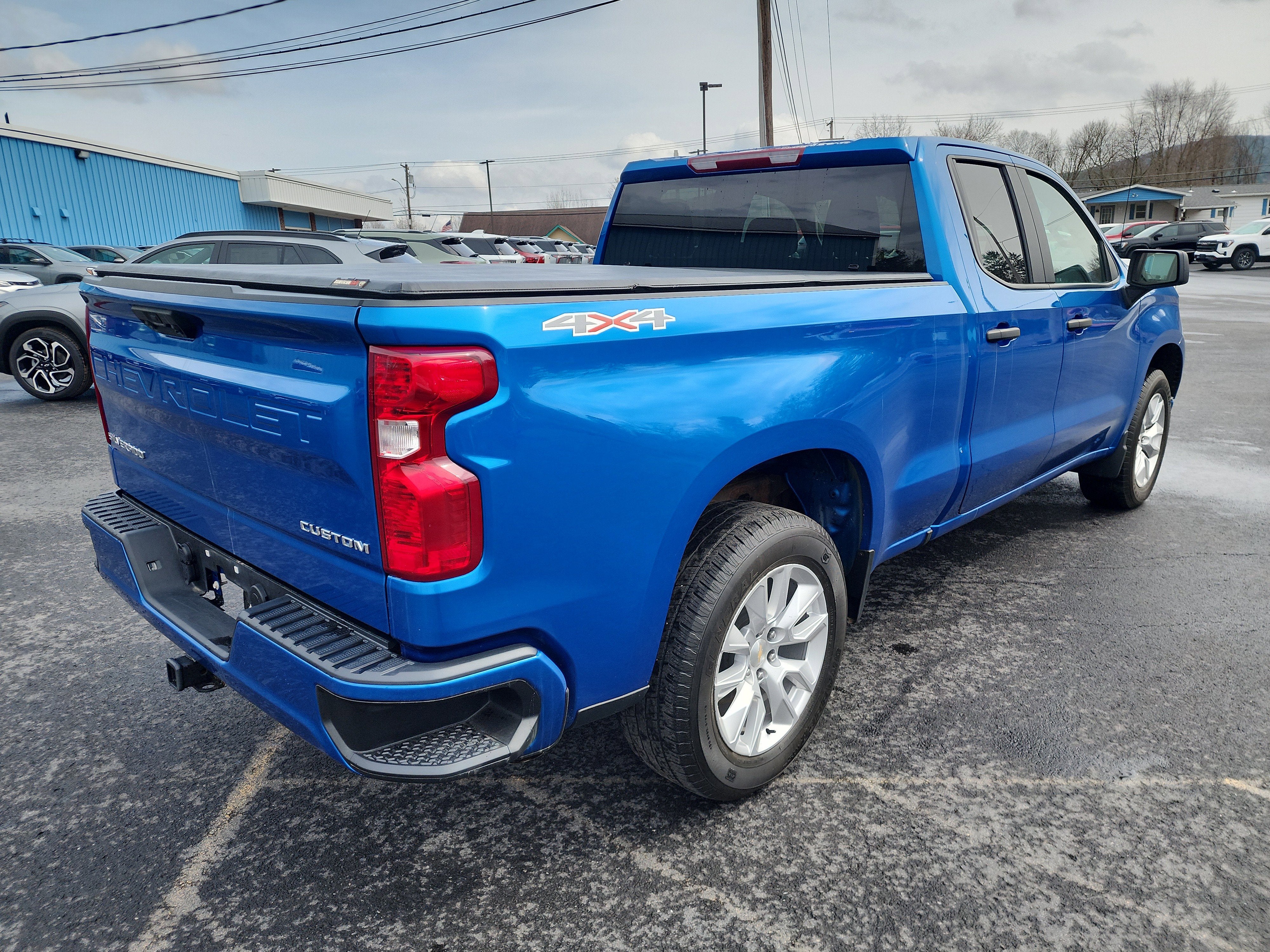 2024 Chevrolet Silverado 1500 Custom