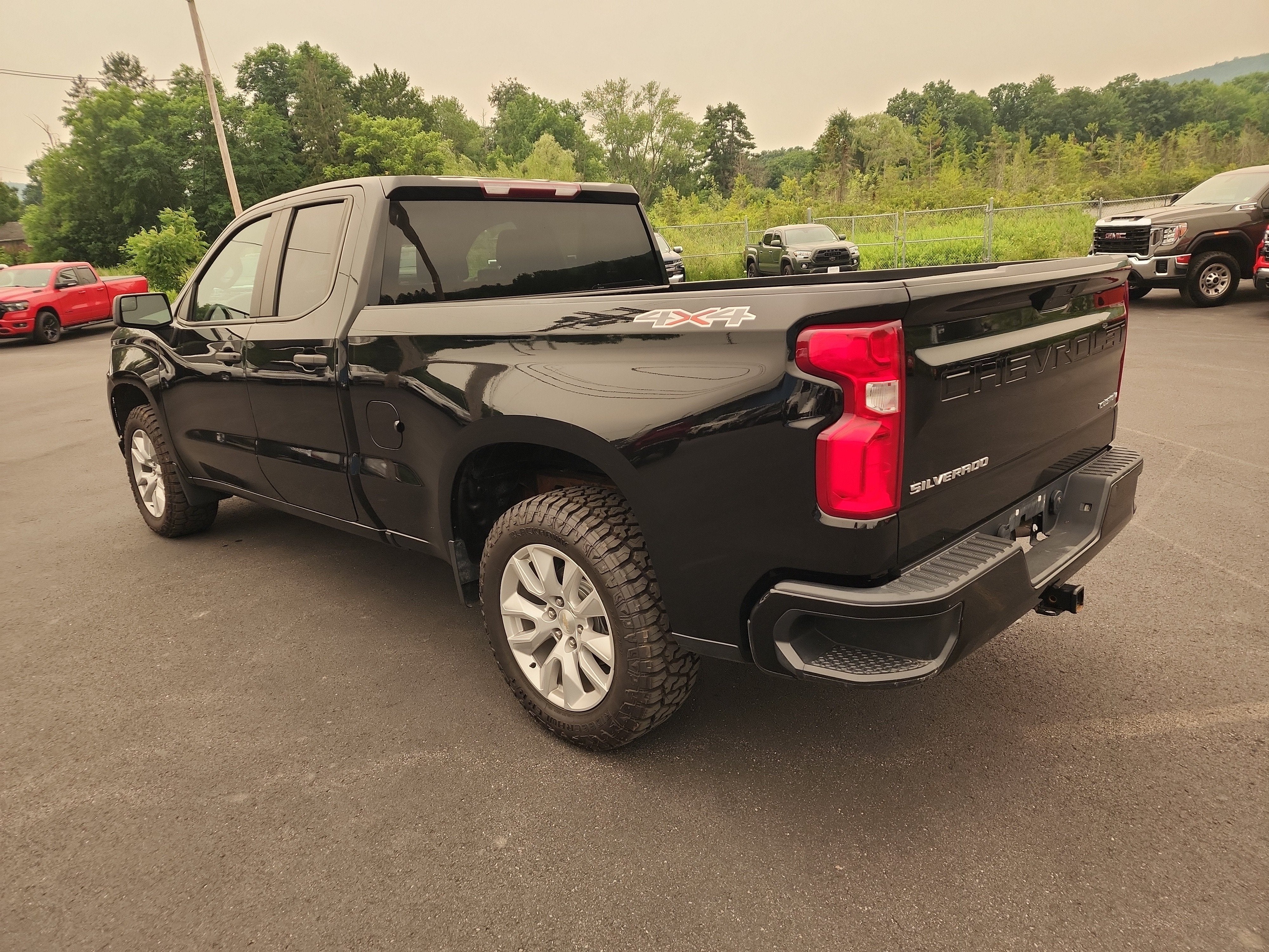 2022 Chevrolet Silverado 1500 Limited Custom - Photo 6