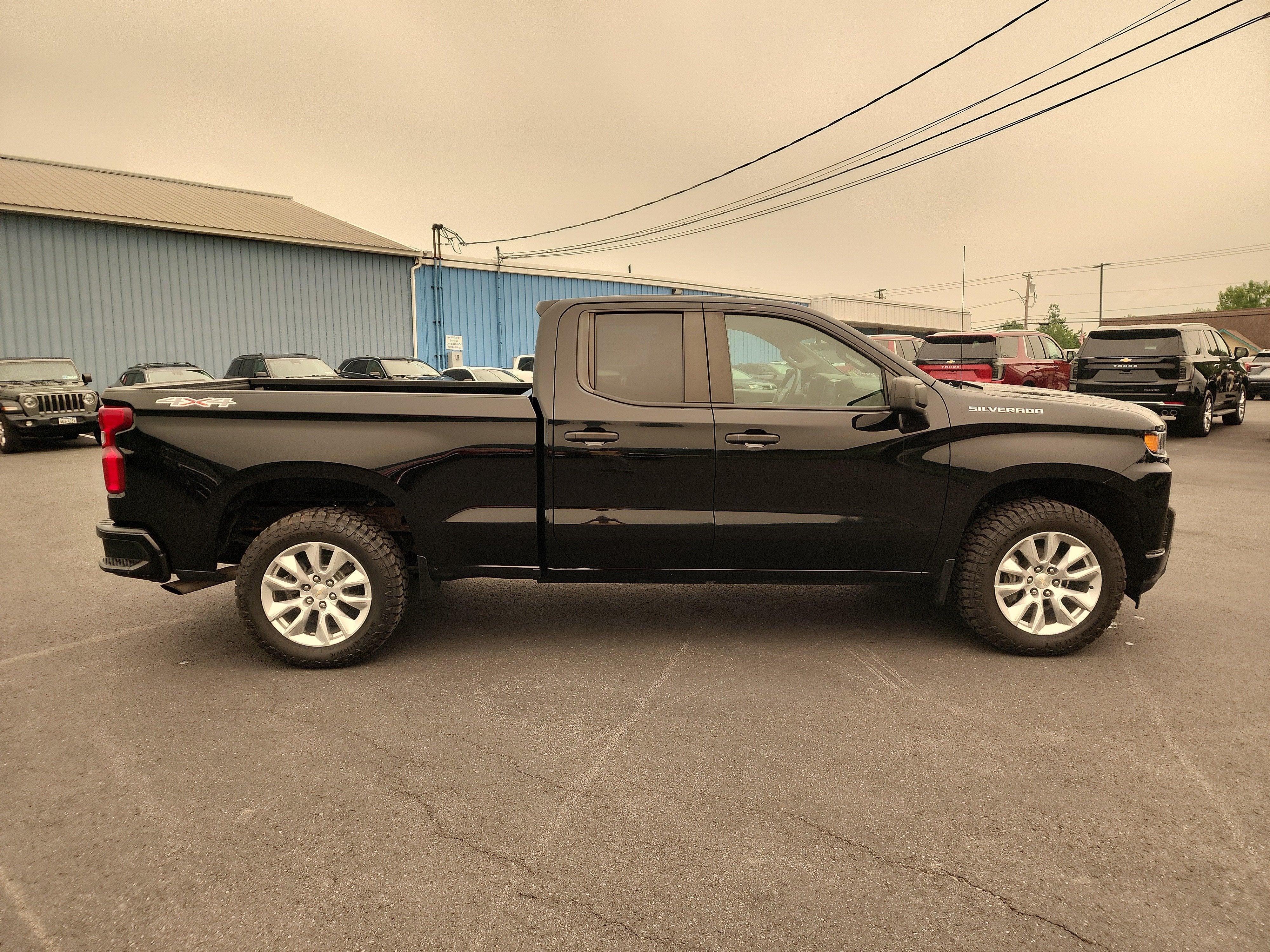 2022 Chevrolet Silverado 1500 Limited Custom - Photo 9