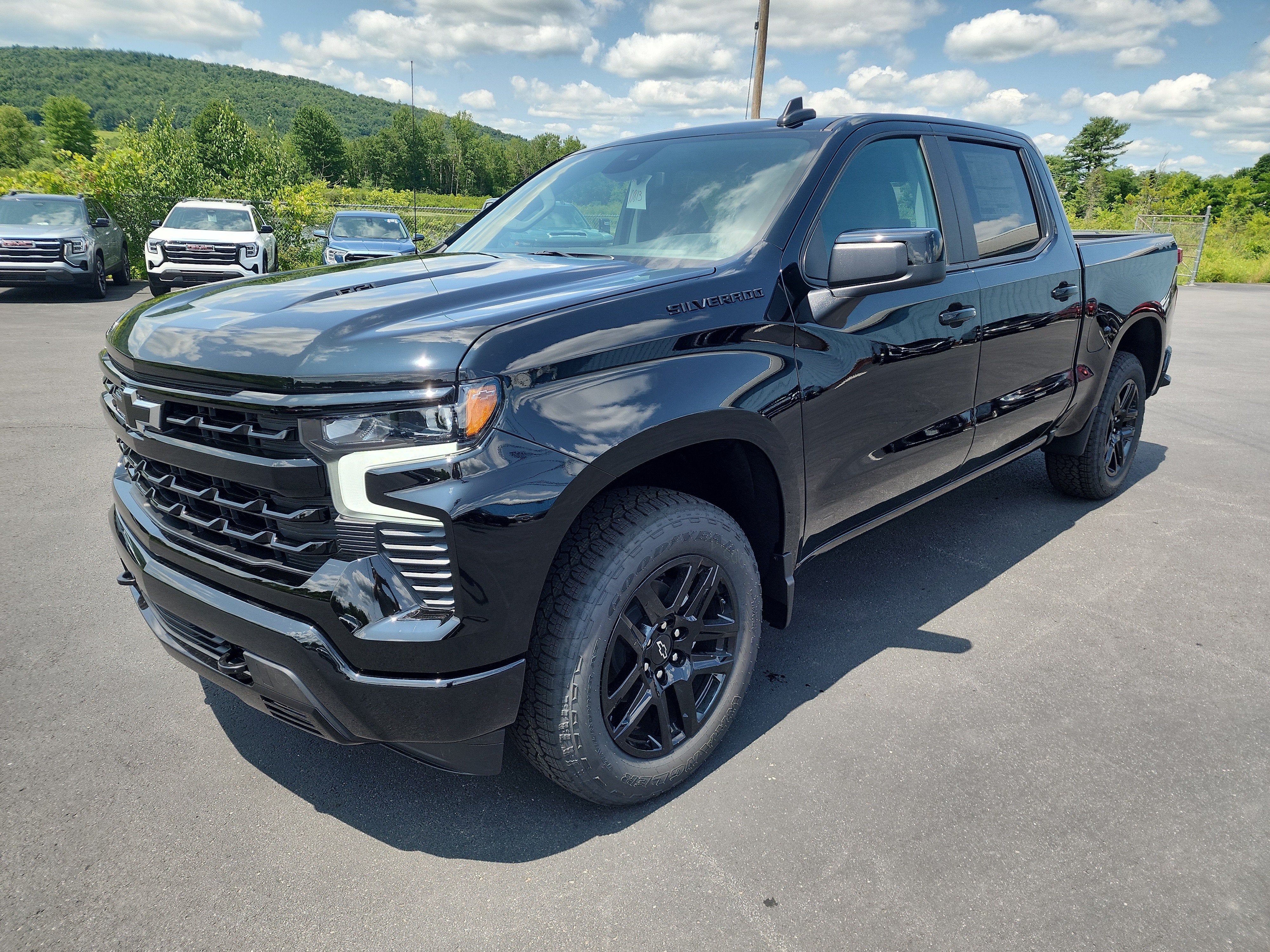 2026 Chevrolet Silverado 1500 RST - Photo 4