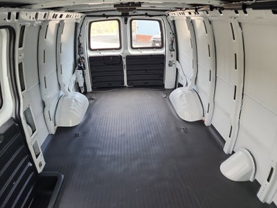2026 Chevrolet Express Cargo WT