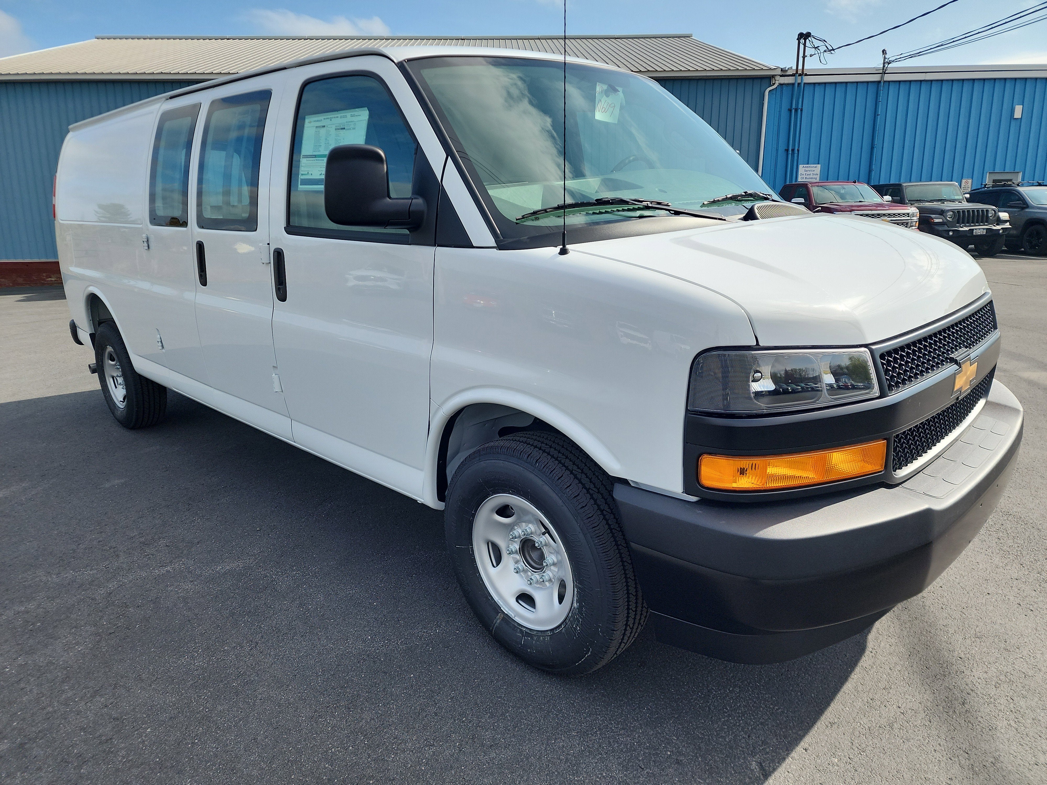 2026 Chevrolet Express Cargo WT