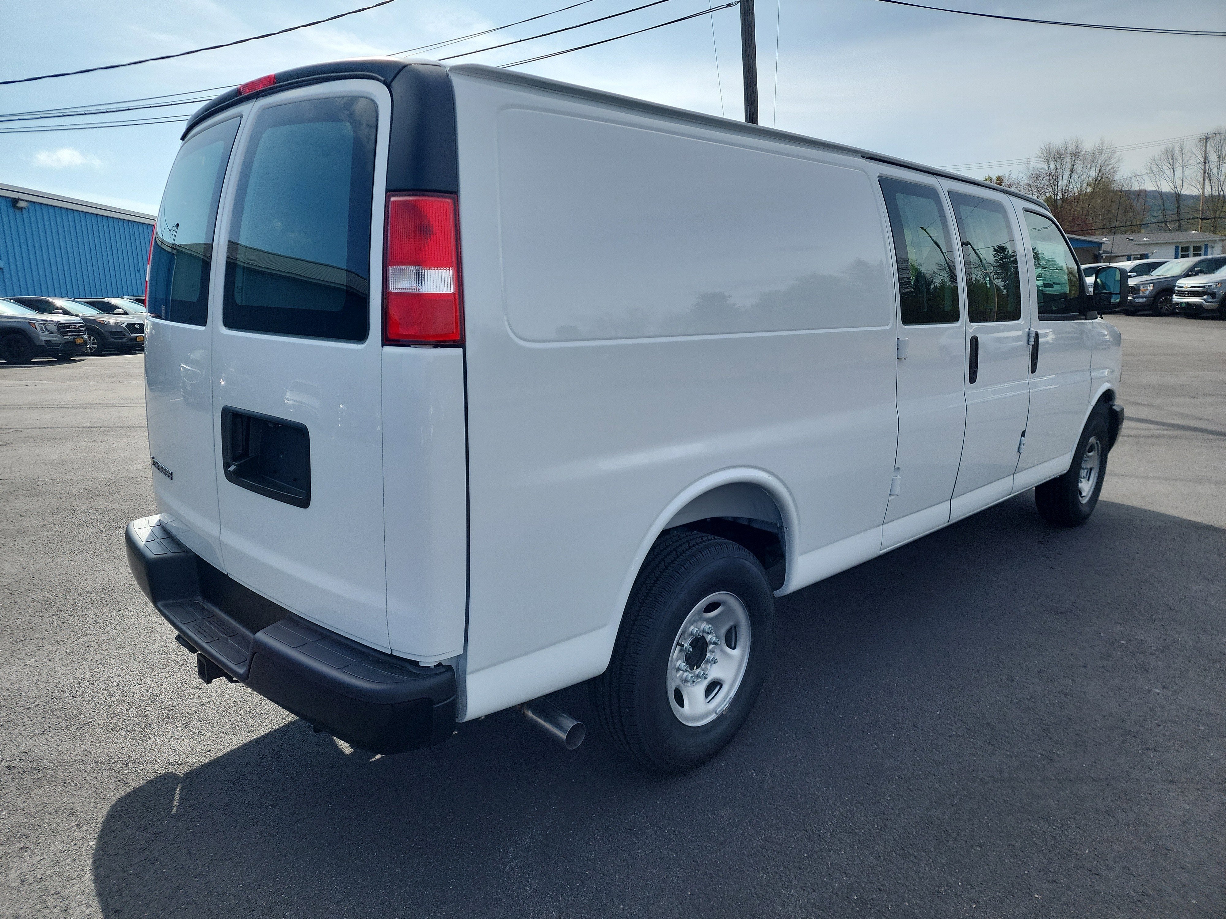 2026 Chevrolet Express Cargo WT