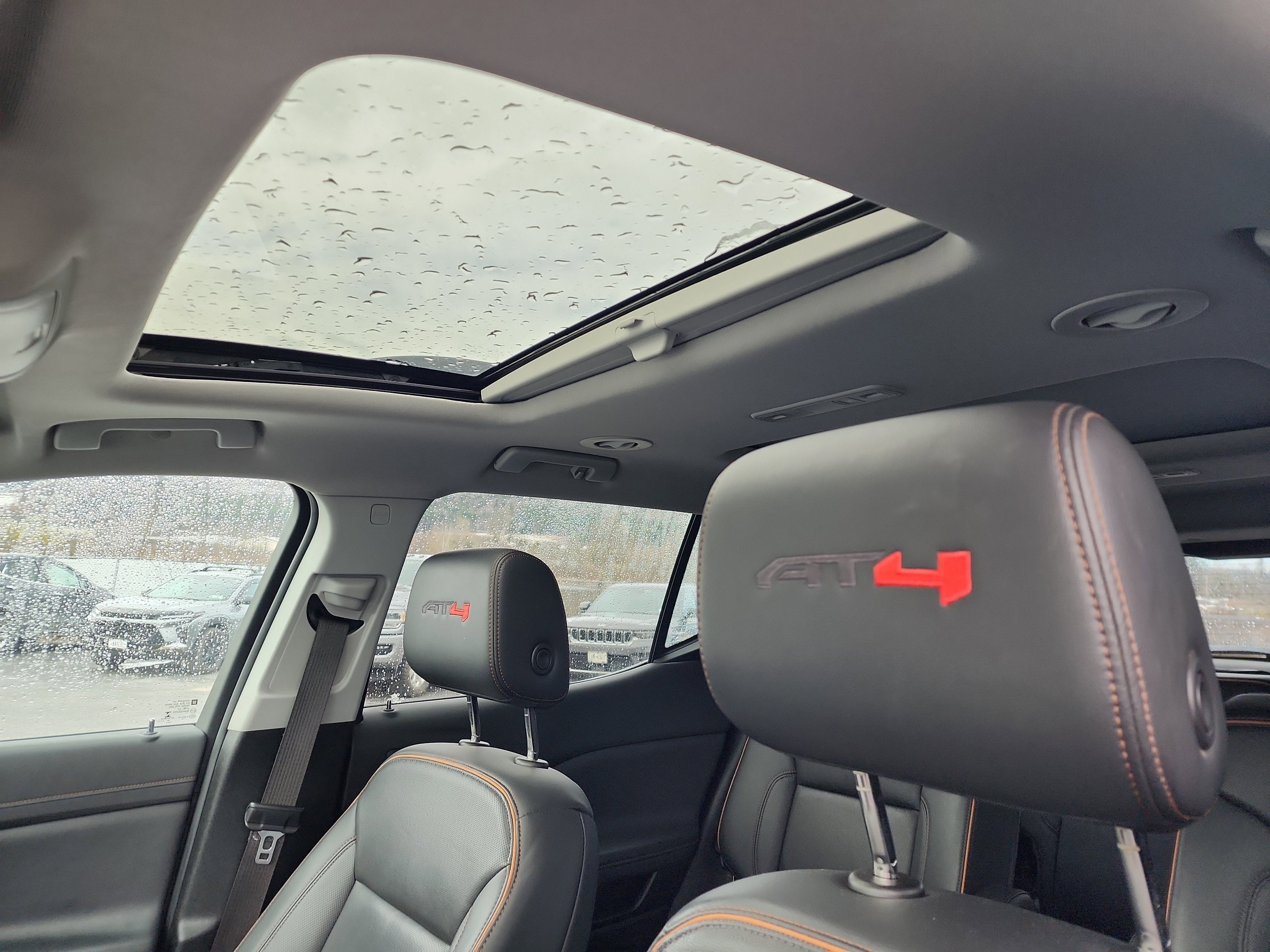 2023 GMC Acadia AT4