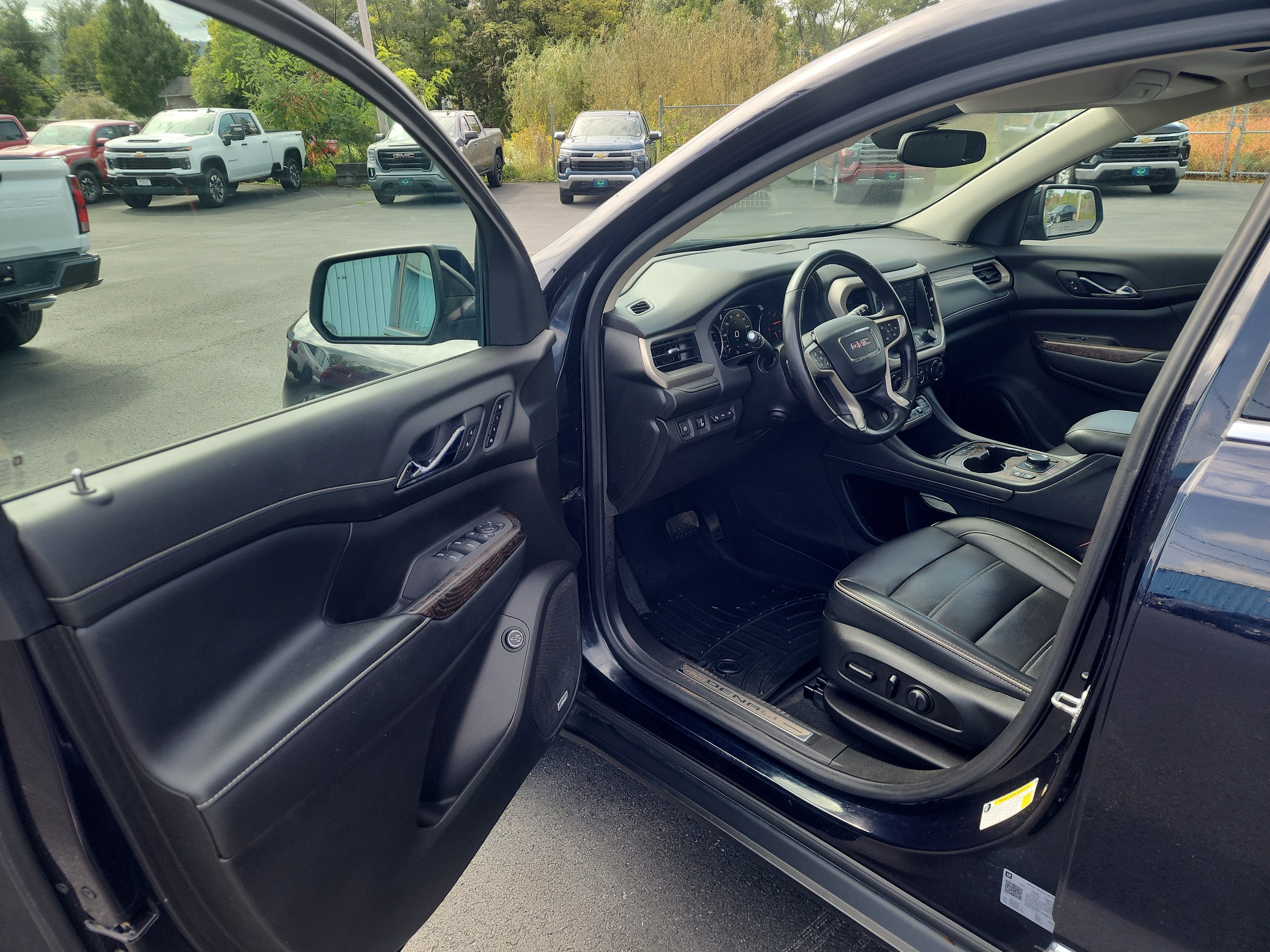 2021 GMC Acadia Denali - Photo 10